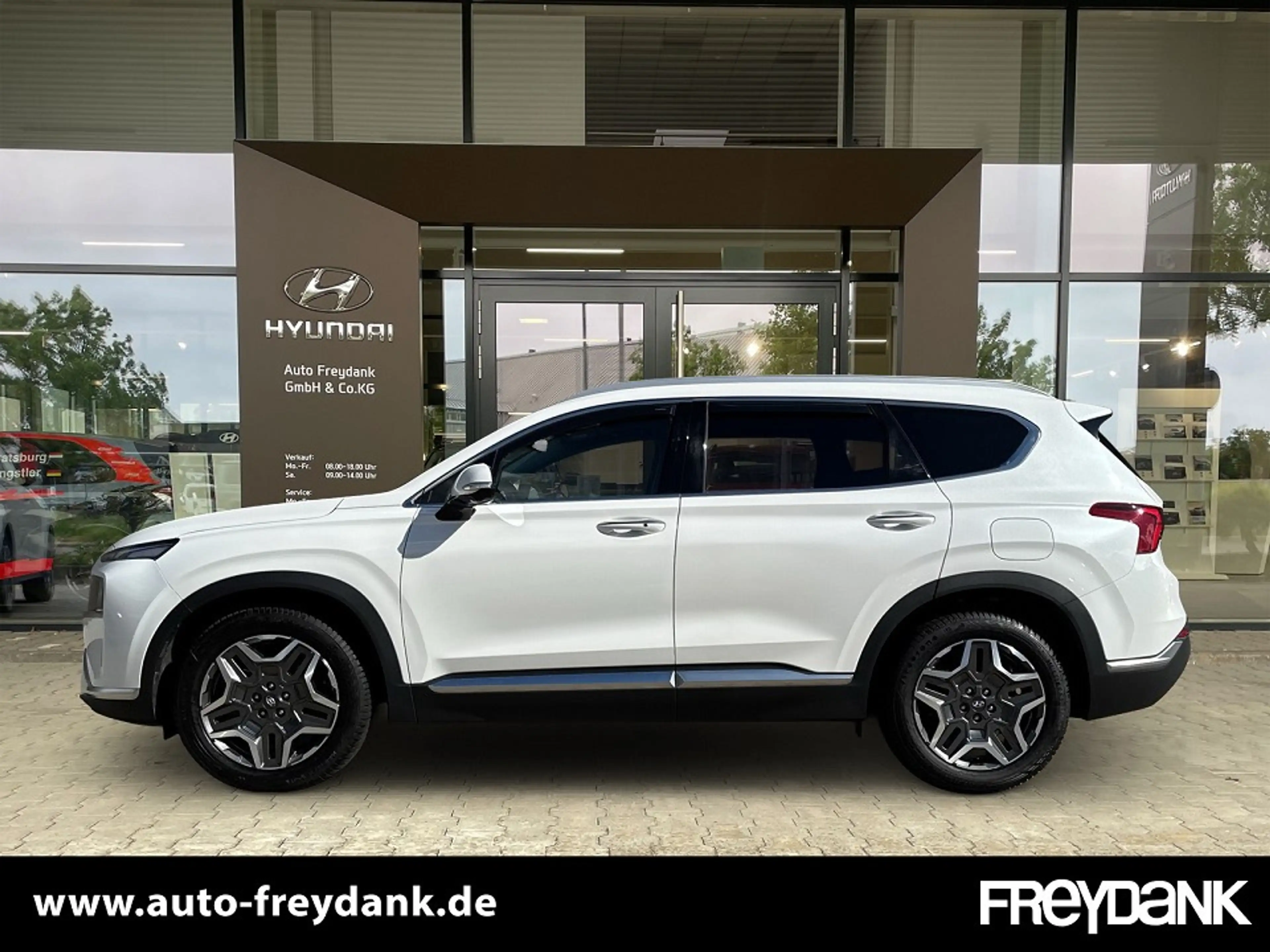 Hyundai SANTA FE HEV 1.6 T-GDi 4WD 6AT PRIME Panoramadach — photo 2