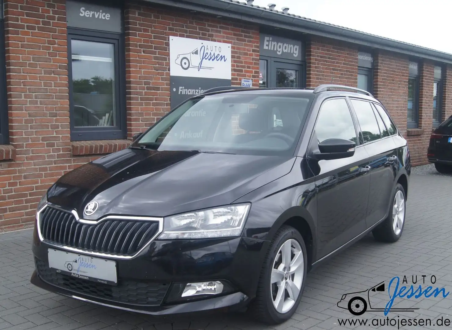 Skoda Fabia Combi 1.0 CoolPlus Klima/DAB/Allwetter/PDC Noir - 1