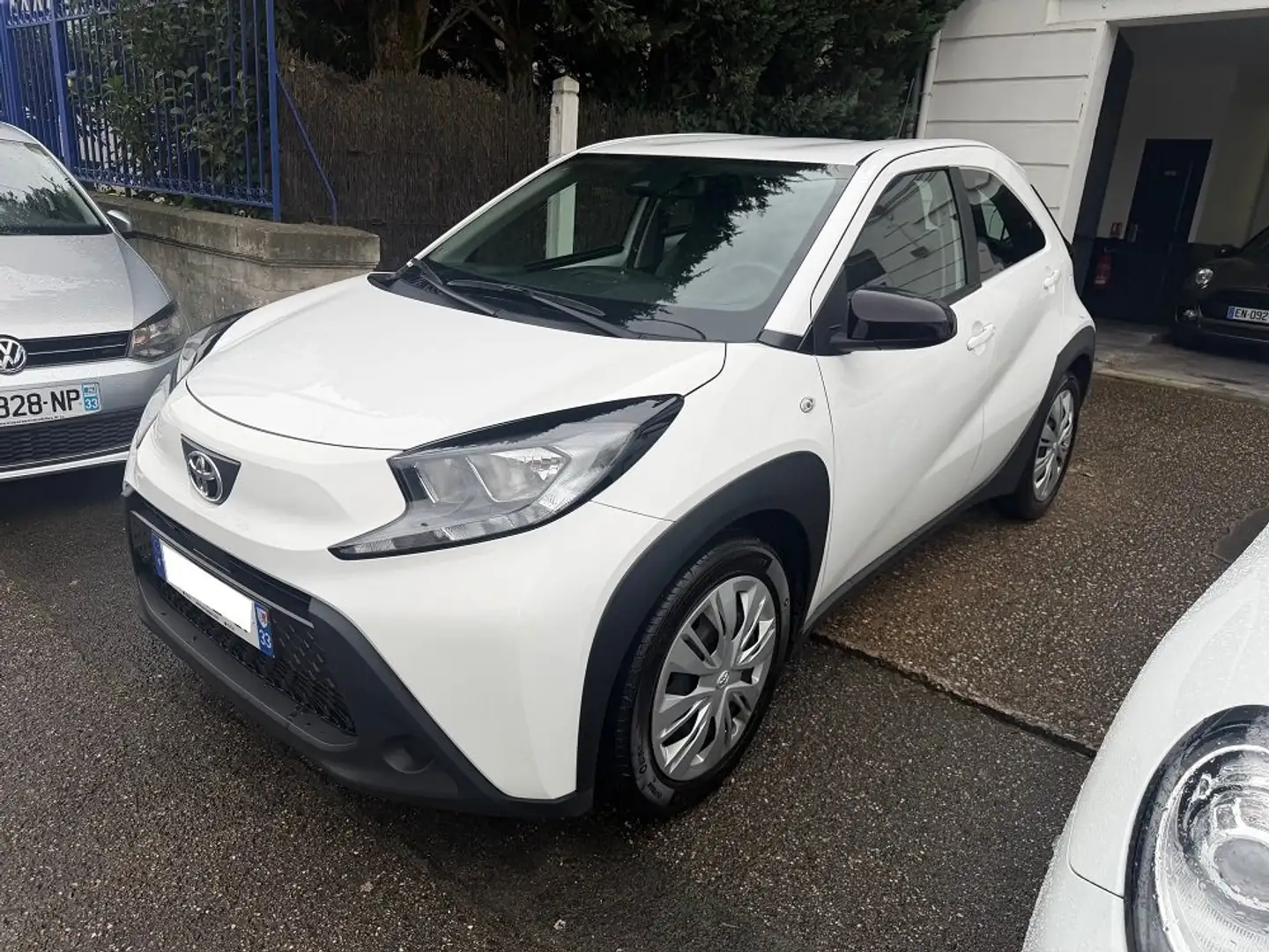Toyota Aygo X 1.0 VVTI 72 CV Dynamic MY23 Weiß - 1