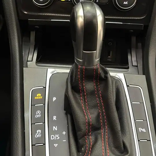 Volkswagen Golf 2017, foto 17