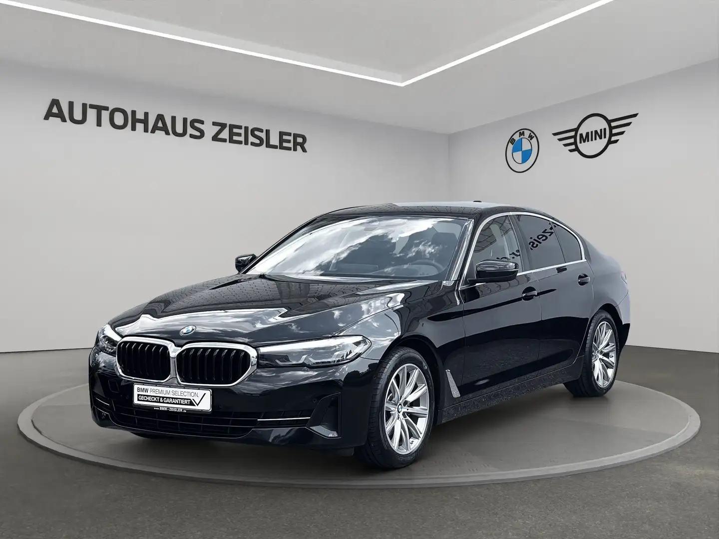 BMW 520 d Limousine Head-Up Leder UPE 68.930,-- Schwarz - 1