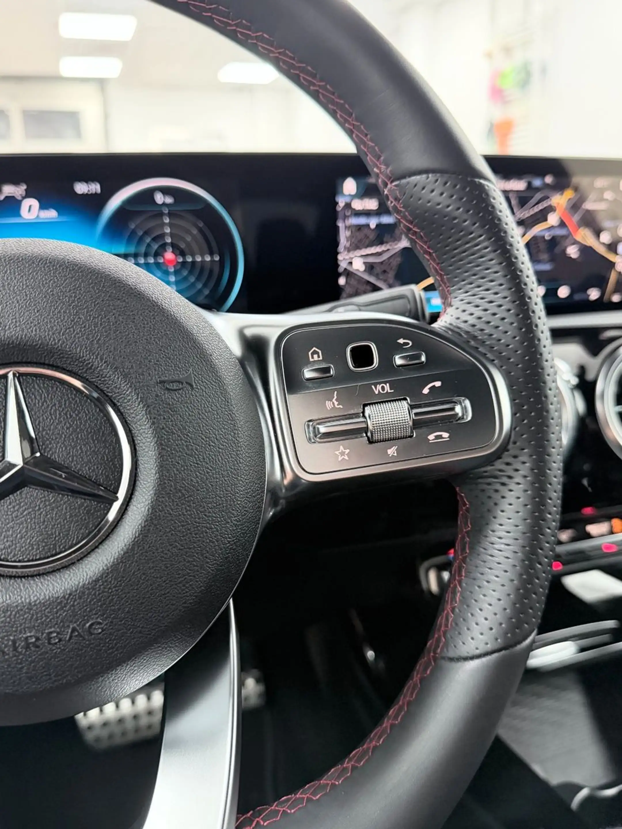 Mercedes-Benz CLA 250 e-AMG-DISTRO-360°KAM-LED-MBUX-NAVI — photo 29