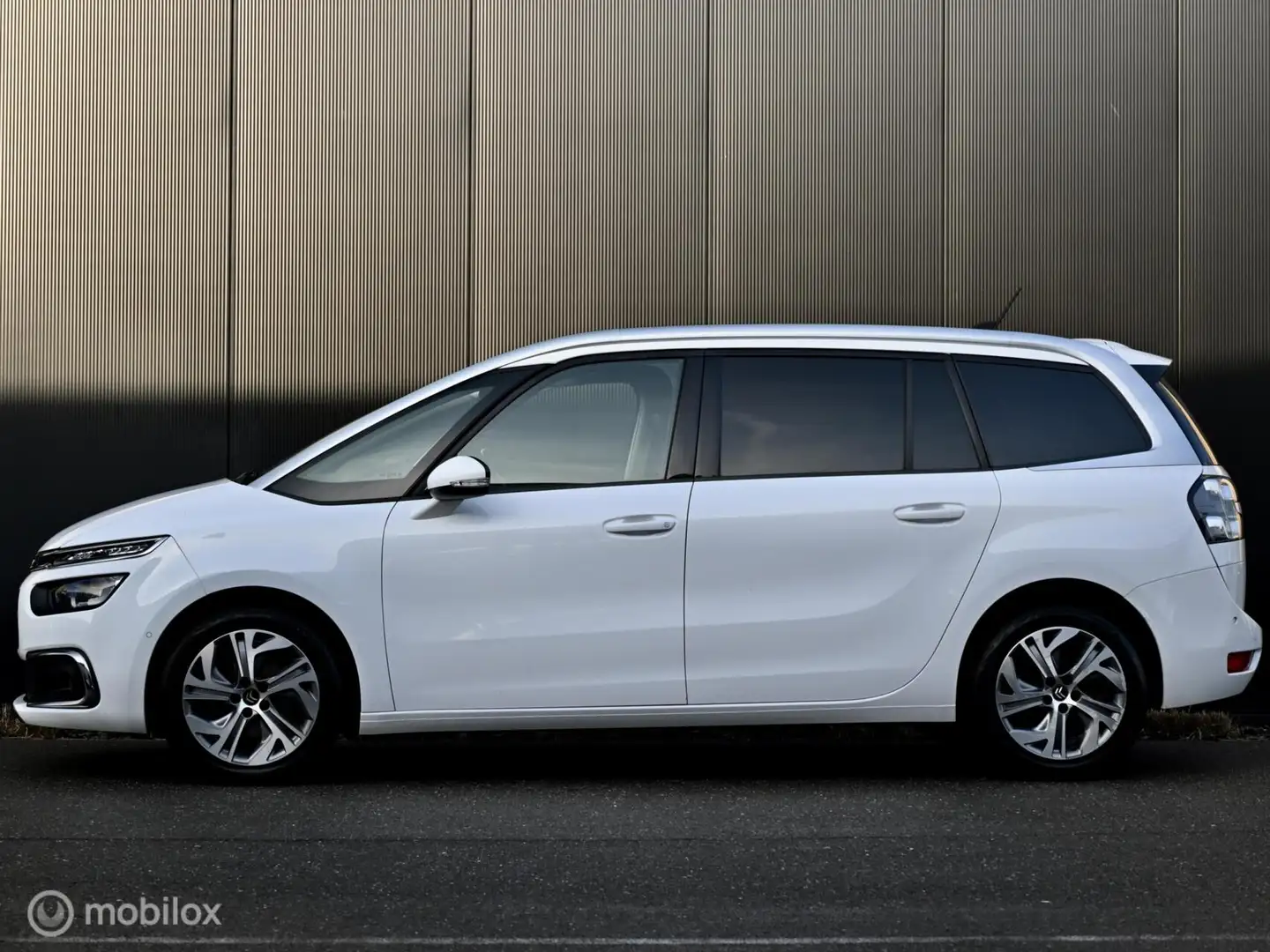 Citroen Grand C4 SpaceTourer 130pk I 7-persoons I Trekhaak I Weiß - 2