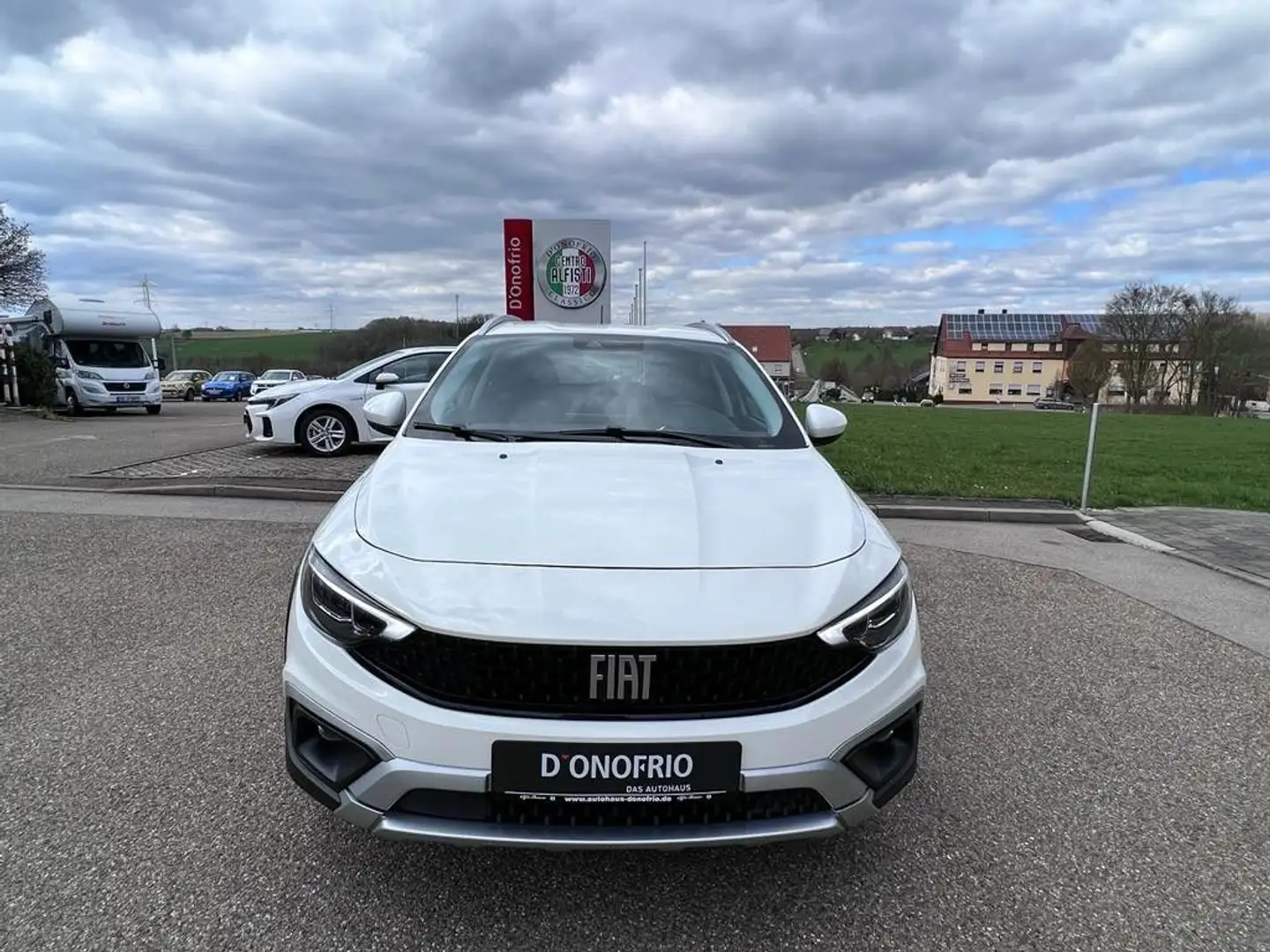 Fiat Tipo 1.5 GSE Hybrid Cross - 2