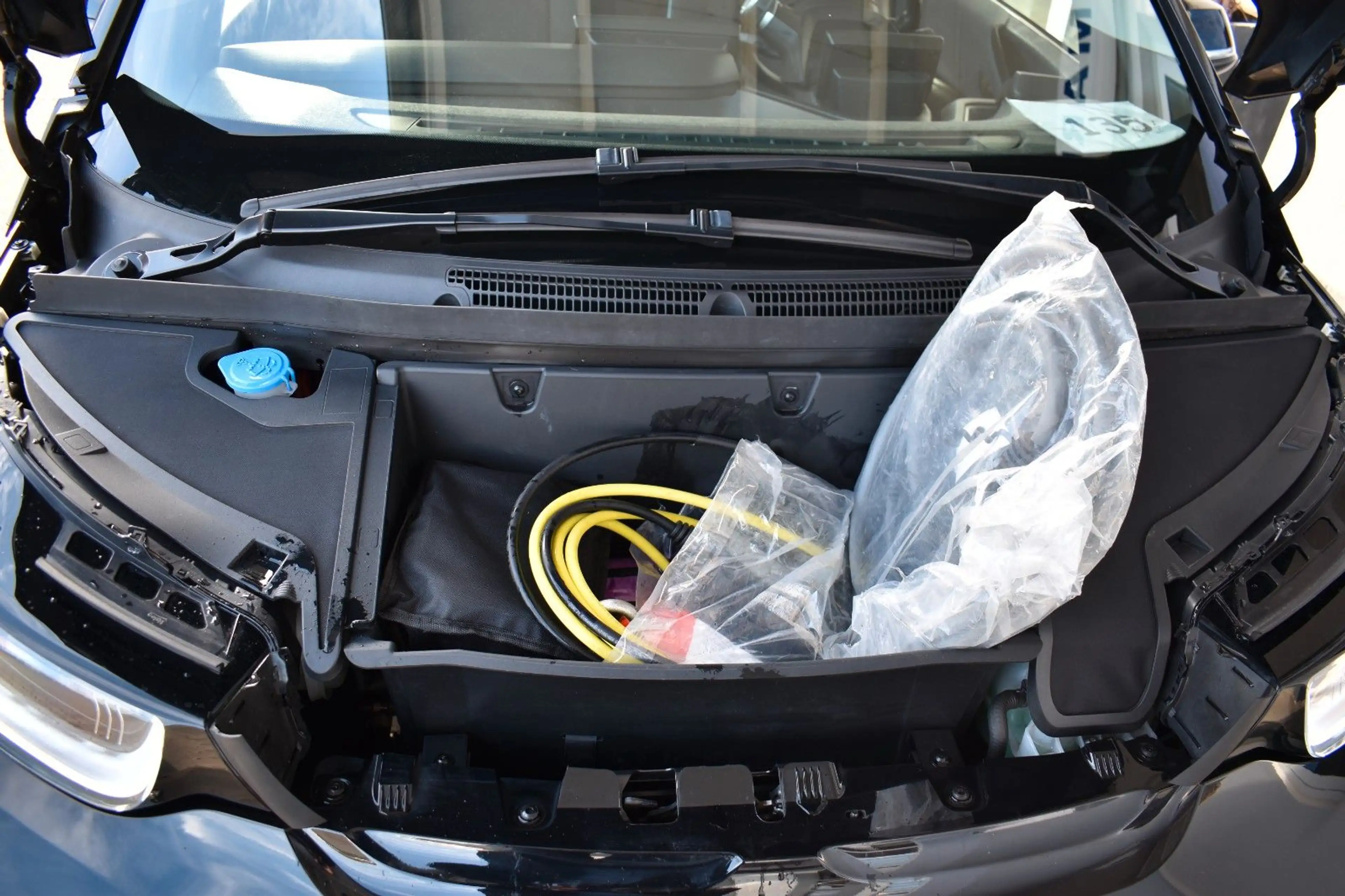 BMW i3 (120 Ah) Navi Kamera Sitzhzg Klimaaut. — photo 11