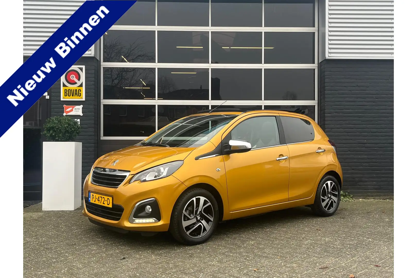 Peugeot 108 1.0 e-VTi Collection, Cabrio, Airco, Bluetooth, Ca Gelb - 1