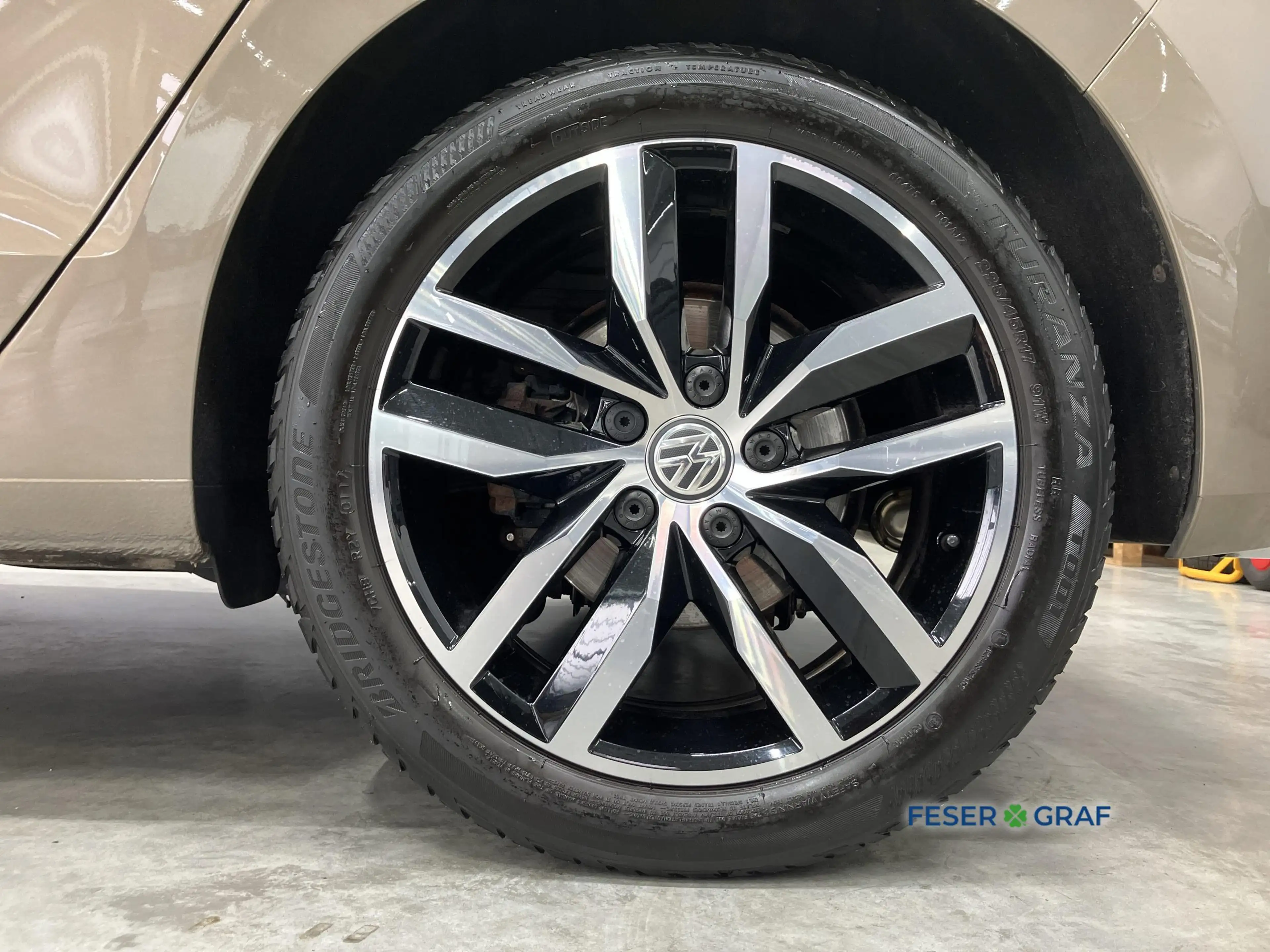 Volkswagen Golf Sportsvan Highline 1.4 TSI DSG AHK Navi RFK — photo 5