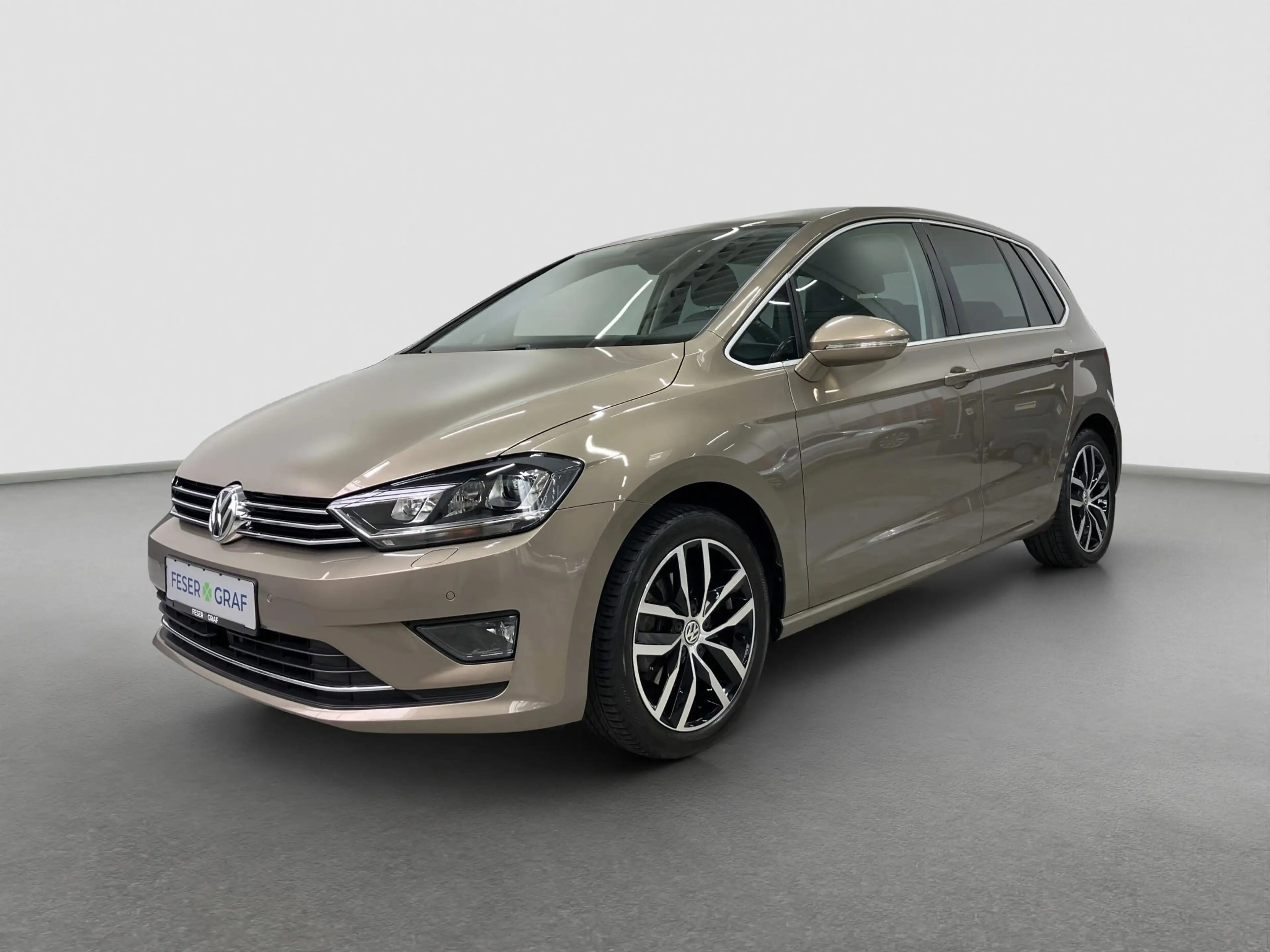 Volkswagen Golf Sportsvan Highline 1.4 TSI DSG AHK Navi RFK — photo 11