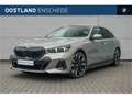 BMW 550 5 Serie 550e xDrive M Sport Automaat / Panoramadak Gris - thumbnail 1