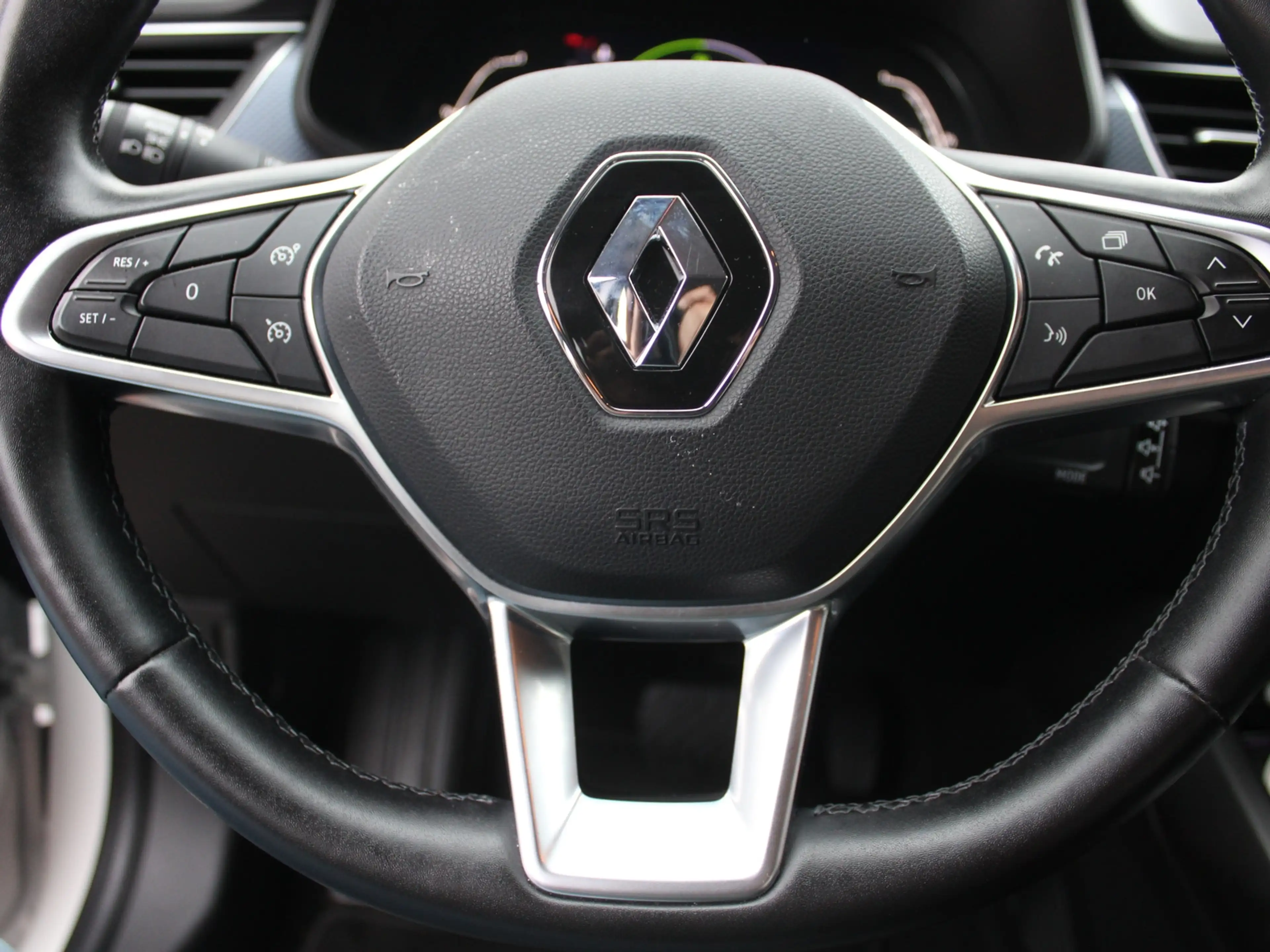 Renault Arkana 1.6 E-Tech Hybrid *Zen* | Carplay | Camera | Cruis — photo 12