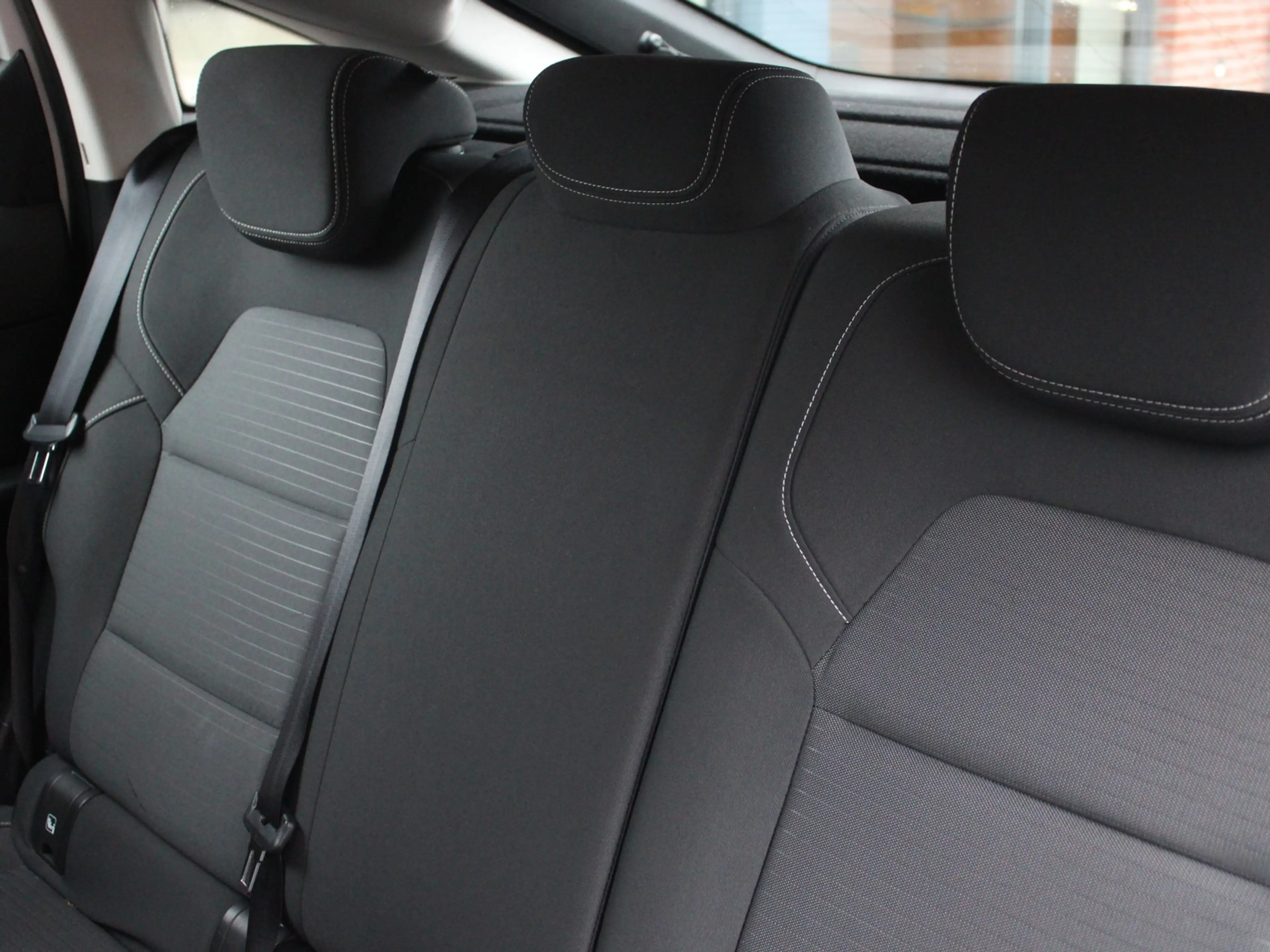 Renault Arkana 1.6 E-Tech Hybrid *Zen* | Carplay | Camera | Cruis — photo 14