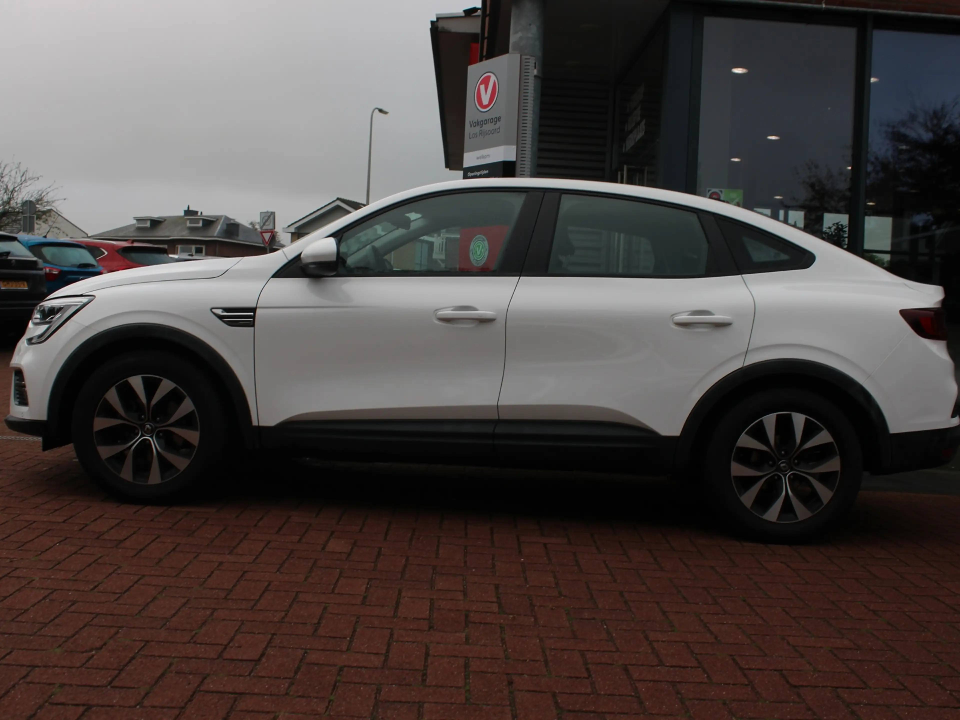 Renault Arkana 1.6 E-Tech Hybrid *Zen* | Carplay | Camera | Cruis — photo 2