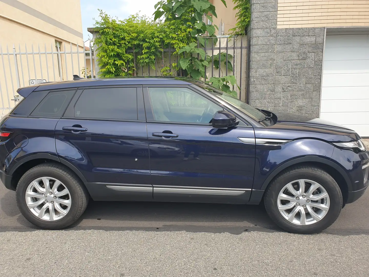 Land Rover Range Rover Evoque 5 p 2.0 TDI 150 CV HSE Dinamic Bleu - 1