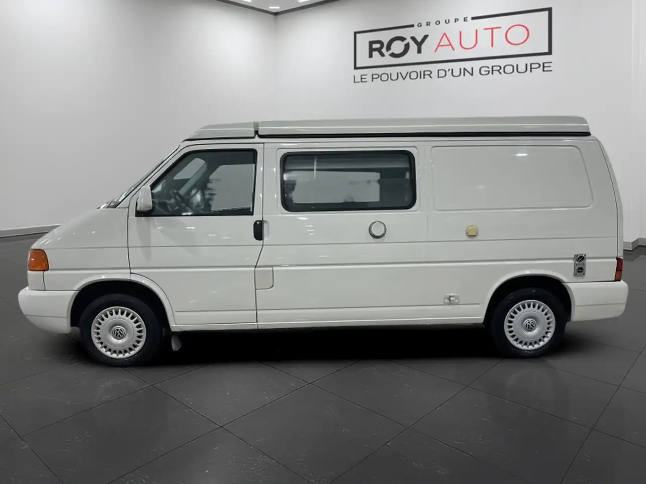 Volkswagen Eurovan снимка Volkswagen Eurovan