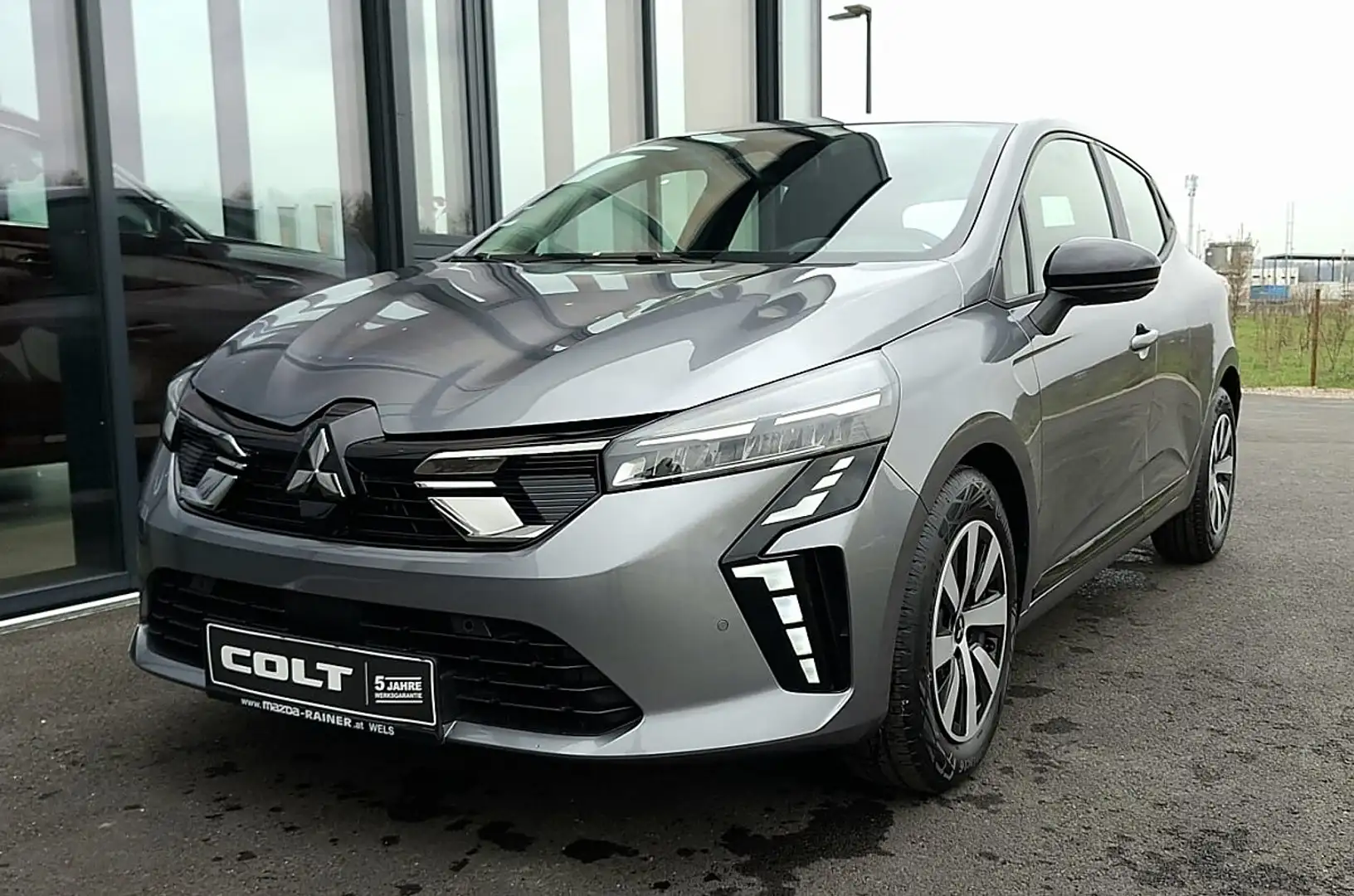 Mitsubishi Colt 1,0 MPI Invite Grau - 1