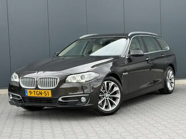 BMW 530 5-serie Touring 530D Last Minute Edition Leder - D