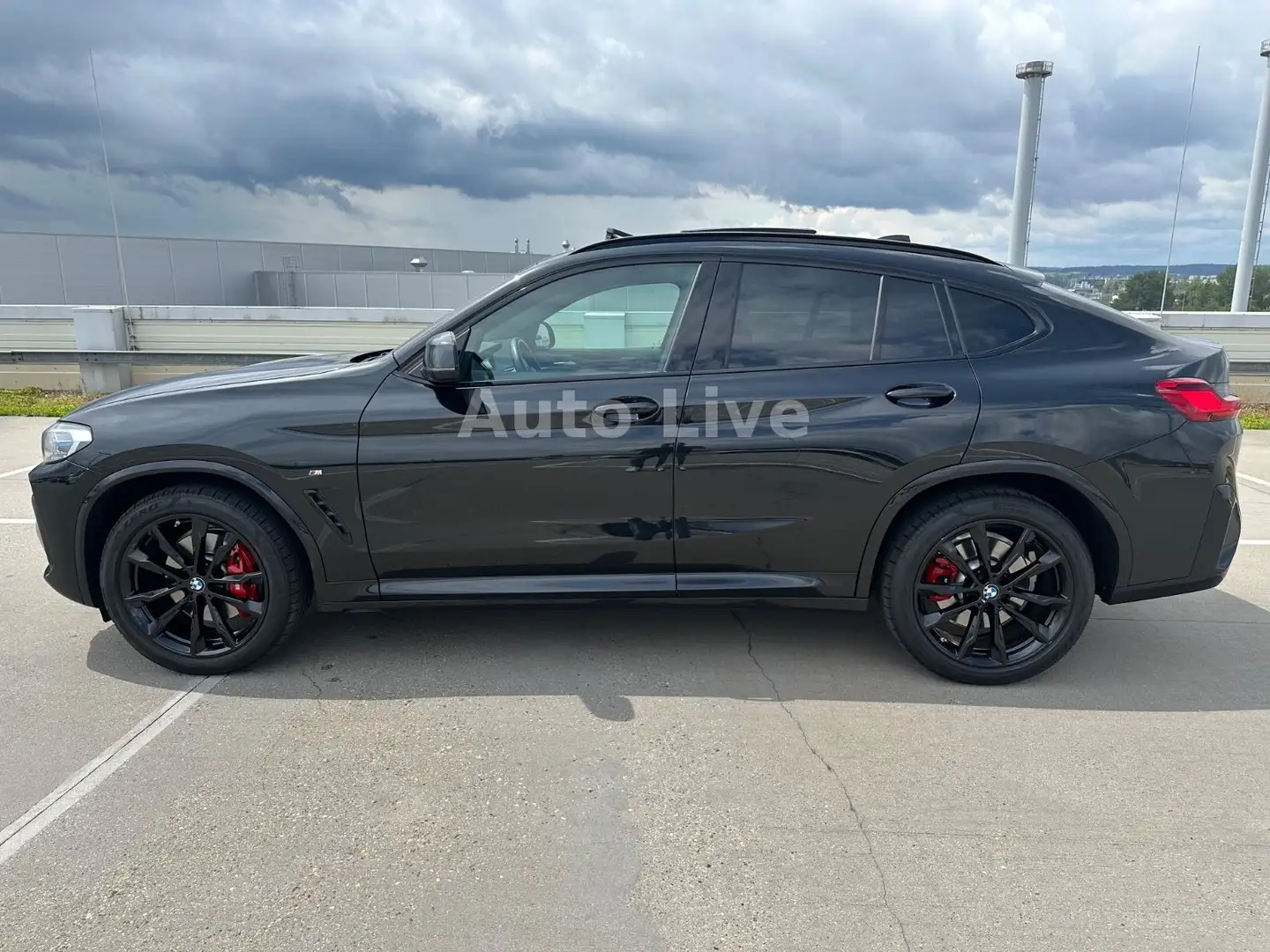 BMW X4 30d xDrive M PAKET*SAG*VIRT*PAN*LASER*KAMERA! Black - 2