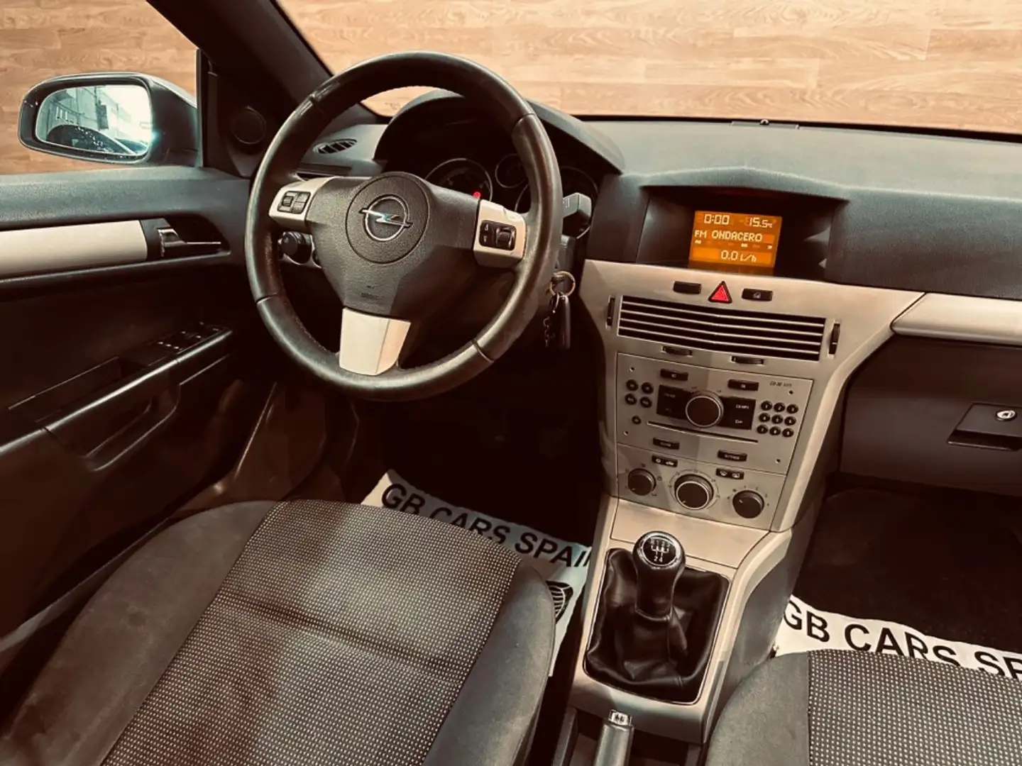 Opel Astra Twin Top 1.9CDTi Cosmo Bleu - 2