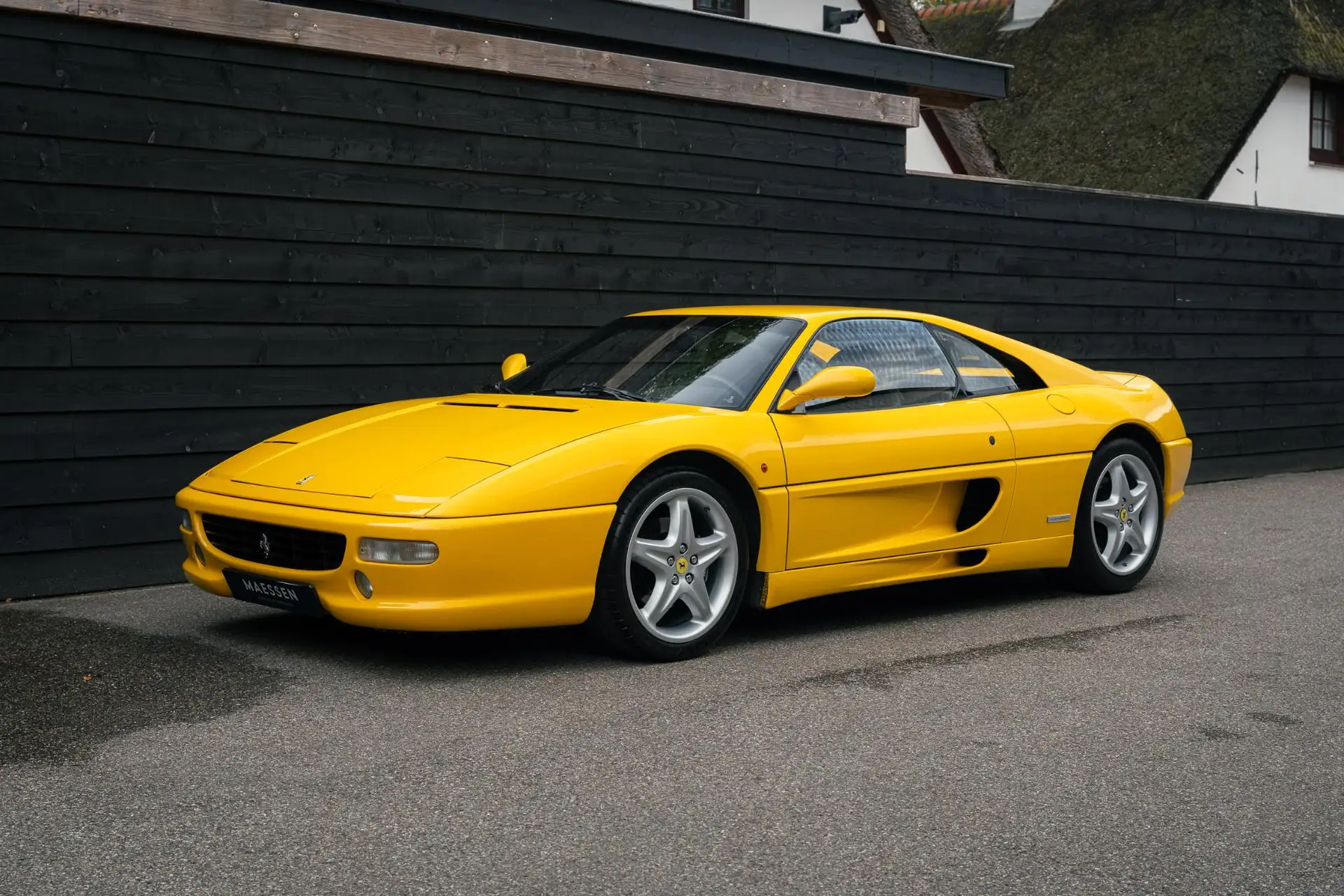 페라리 F355 1995 노랑 사진 3