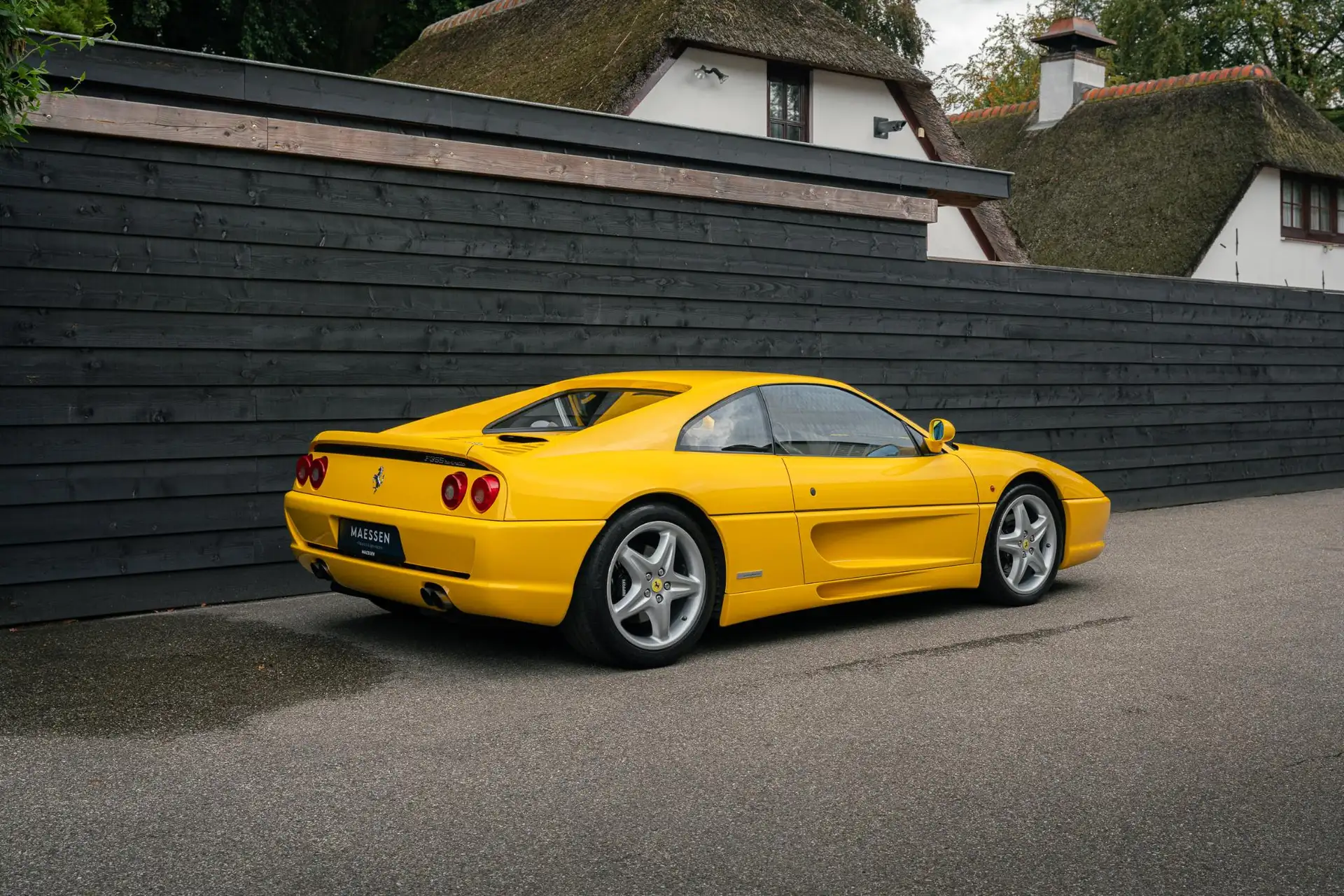 페라리 F355 1995 노랑 사진 5