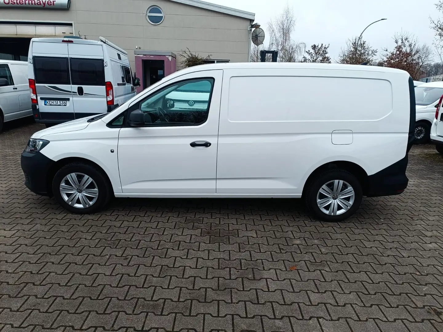 Volkswagen Sonstige Caddy Maxi 2,0 TDI Weiß - 1