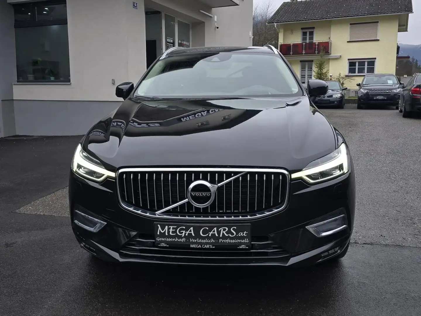 Volvo XC60 ALLRAD 4X4 Schwarz - 2