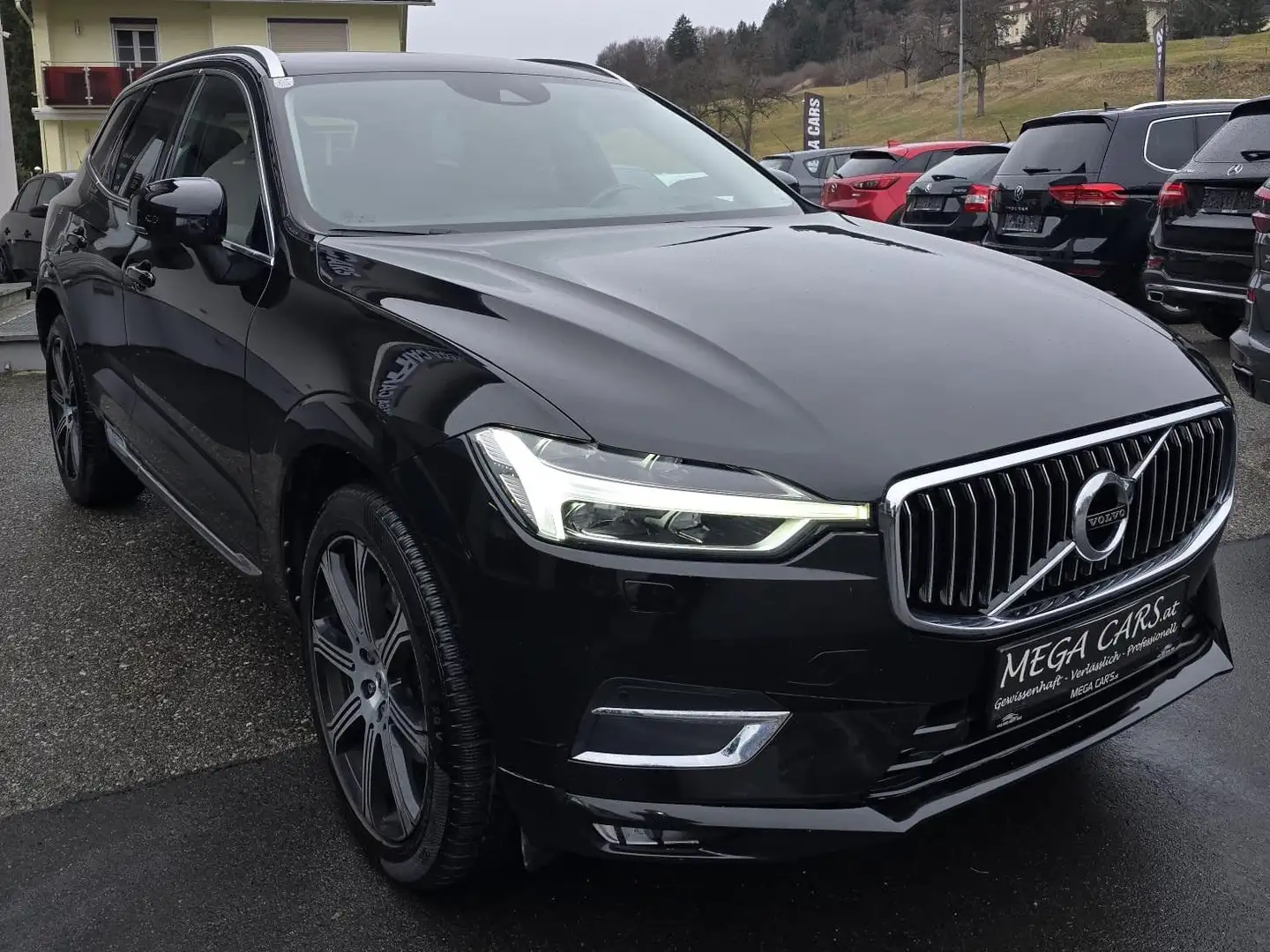 Volvo XC60 ALLRAD 4X4 Schwarz - 1