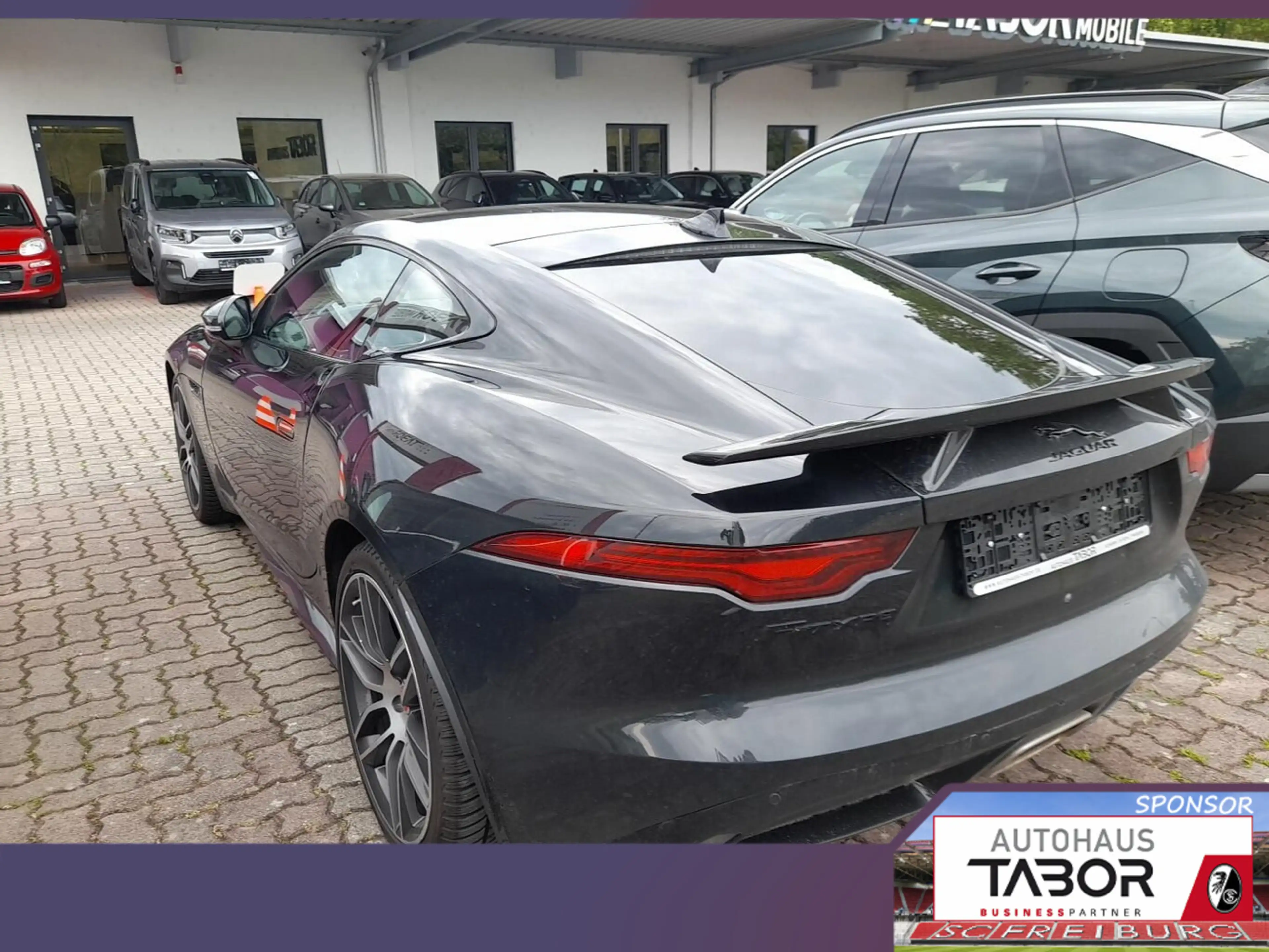 Jaguar F-Type 2.0 P300 R-Dynamic DesignP LederP LM20Z — photo 4