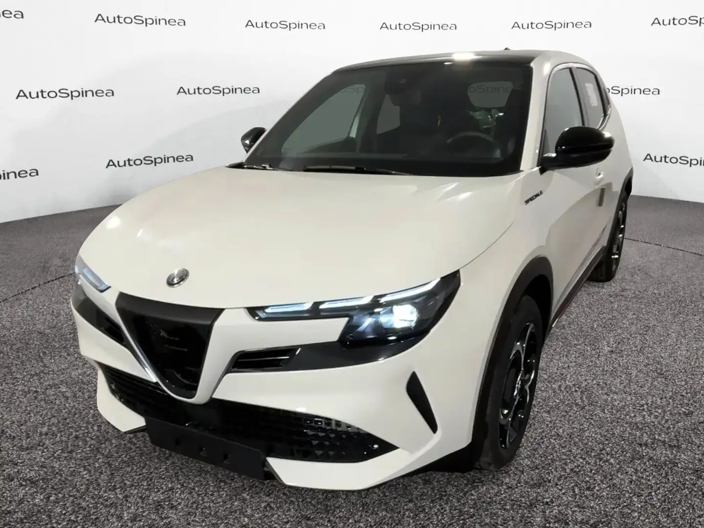 Alfa Romeo Junior 1.2 145 CV Hybrid eDCT6 Speciale Bianco - 1