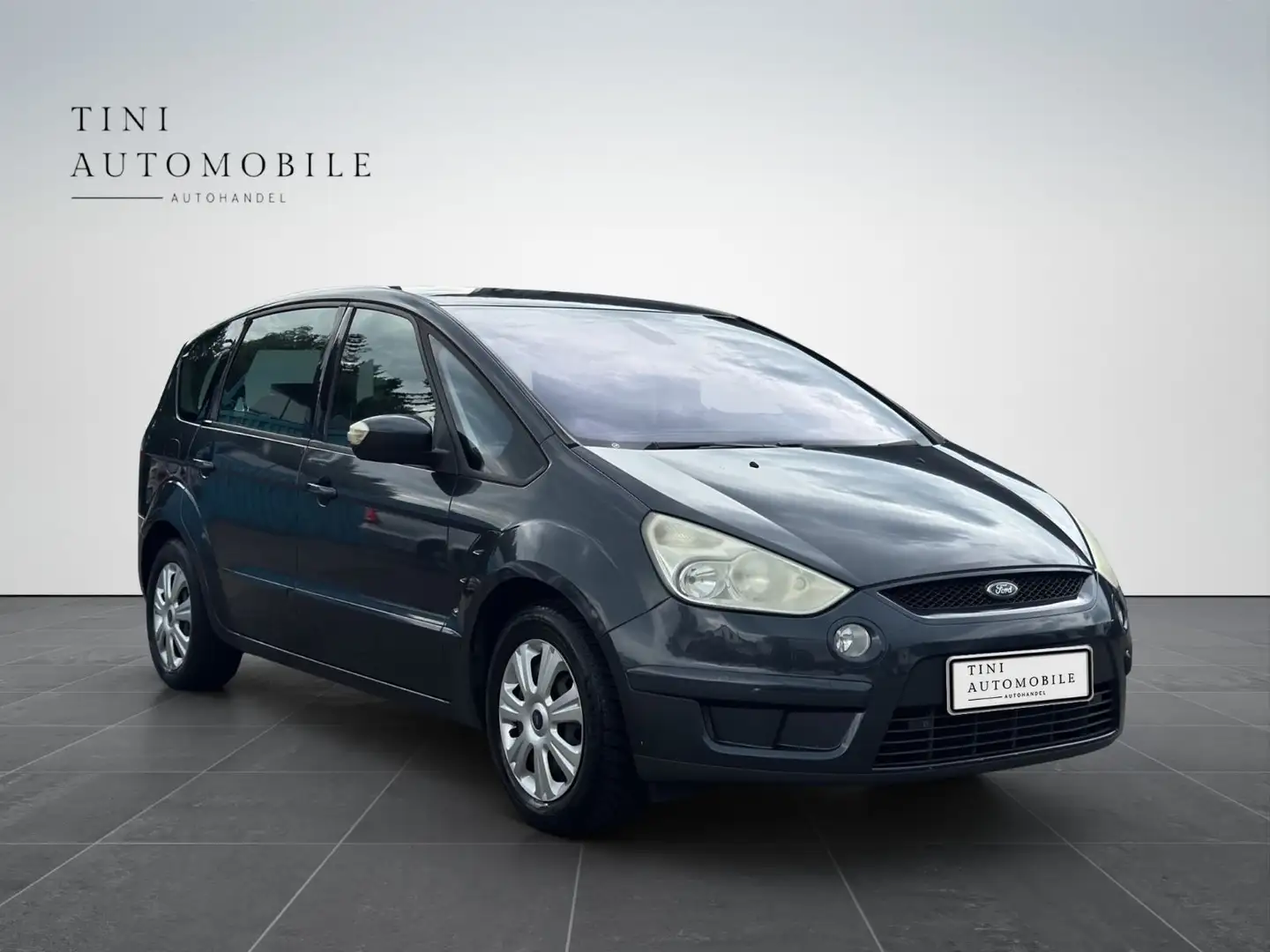 Ford S-Max S-MAX Trend*Tüv-Neu*Anhängerkupplung*Fahrbereit* Grau - 2