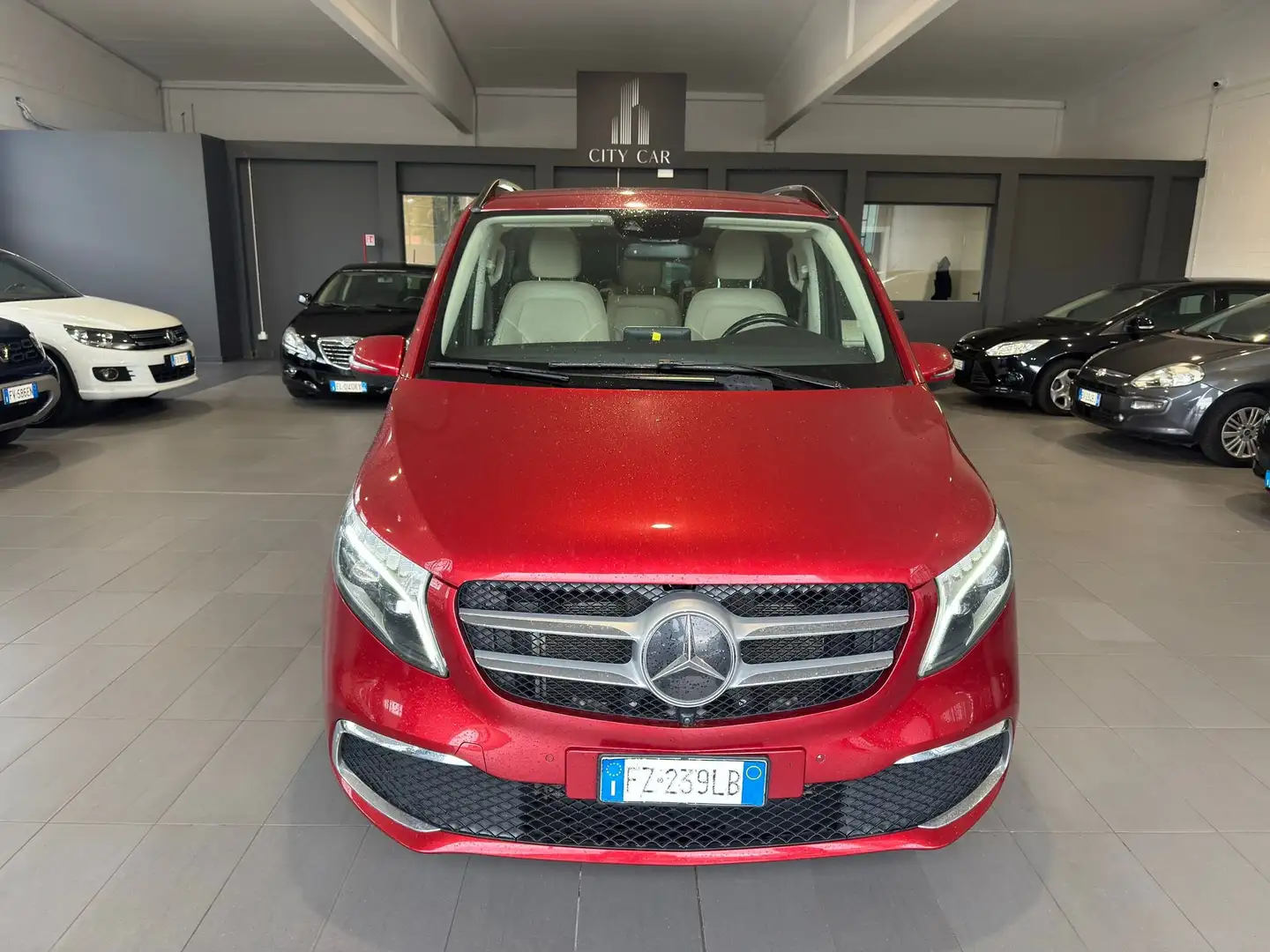Mercedes-Benz V V Long 300 d premium  4matic auto - 2