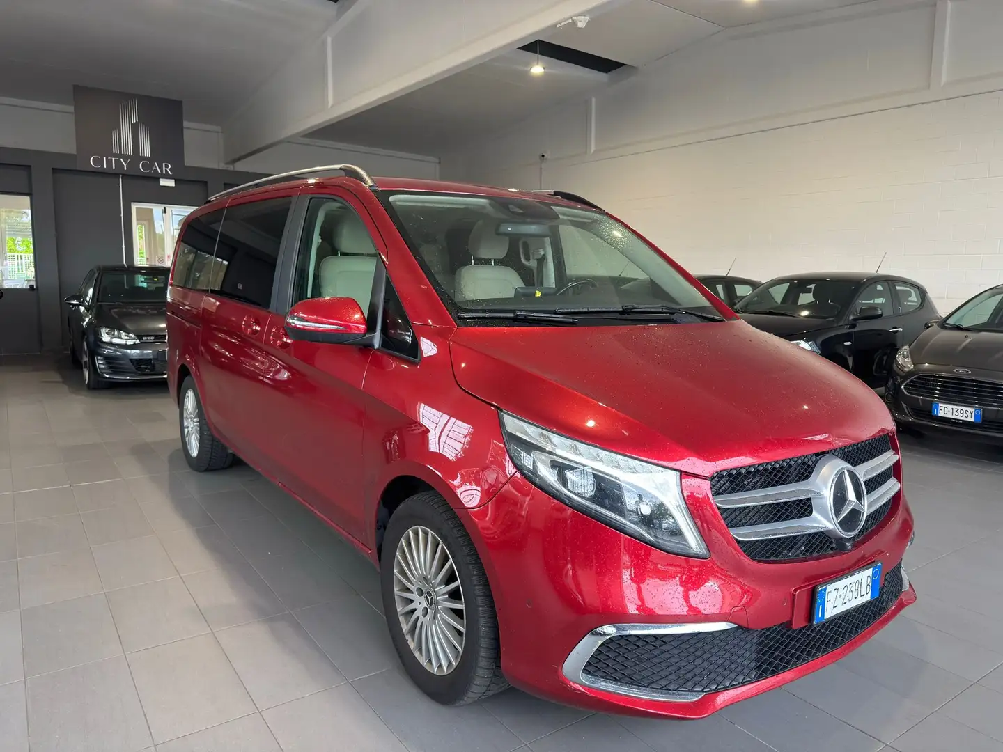 Mercedes-Benz V V Long 300 d premium  4matic auto - 1