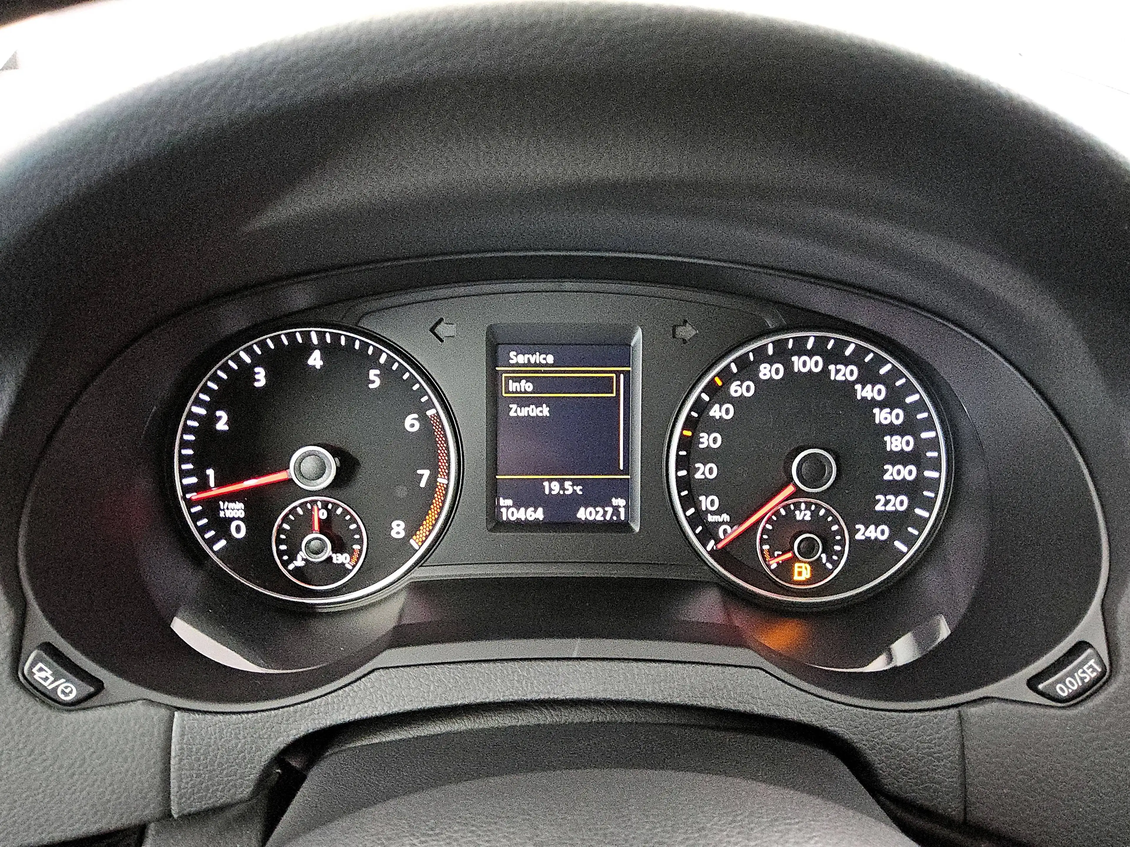 Volkswagen Sharan 1.4 TSI DSG Highline **nur 10.000 km ** PANORAMA*18Zoll*7-SITZ* — photo 9