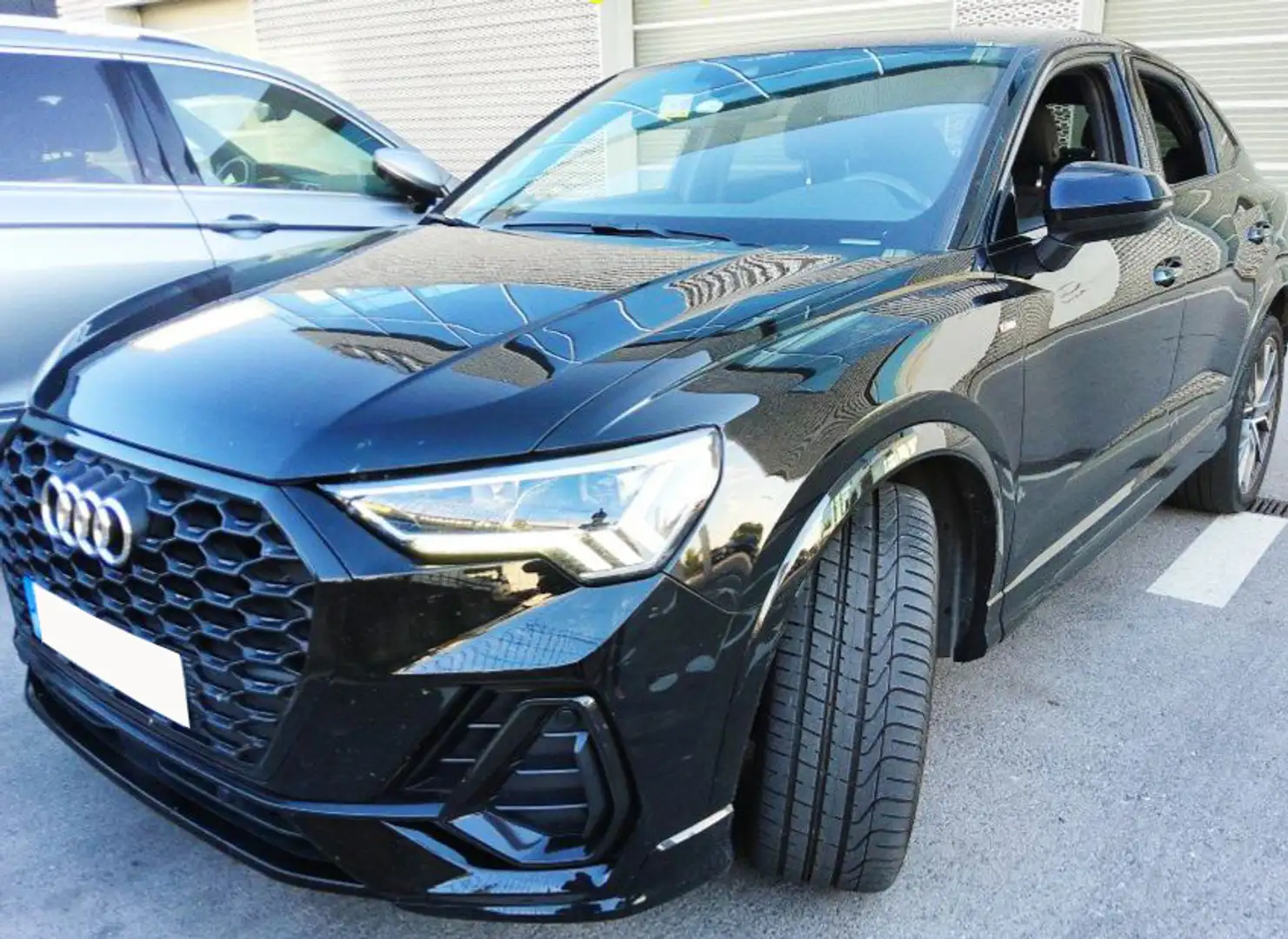 Audi Q3 Sportback 45 TFSI Black line quattro S tronic Zwart - 2