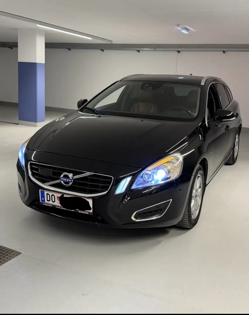 Volvo V60 T5 Ocean Race Powershift - 2