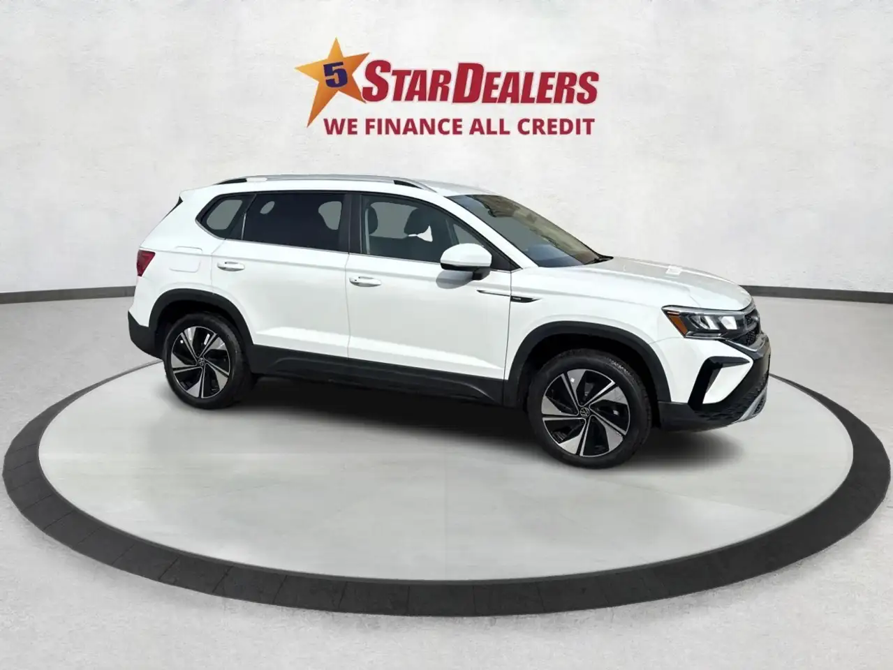 Volkswagen Taos снимка Volkswagen Taos