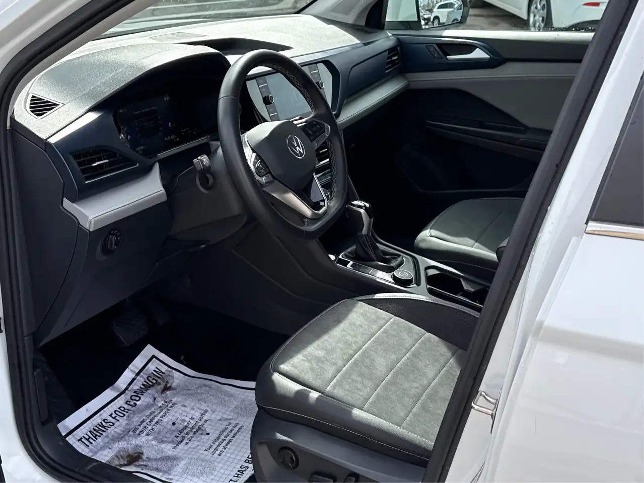 Volkswagen Taos снимка Volkswagen Taos