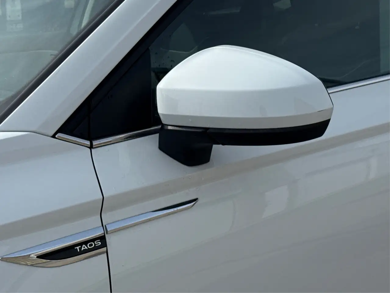 Volkswagen Taos снимка Volkswagen Taos