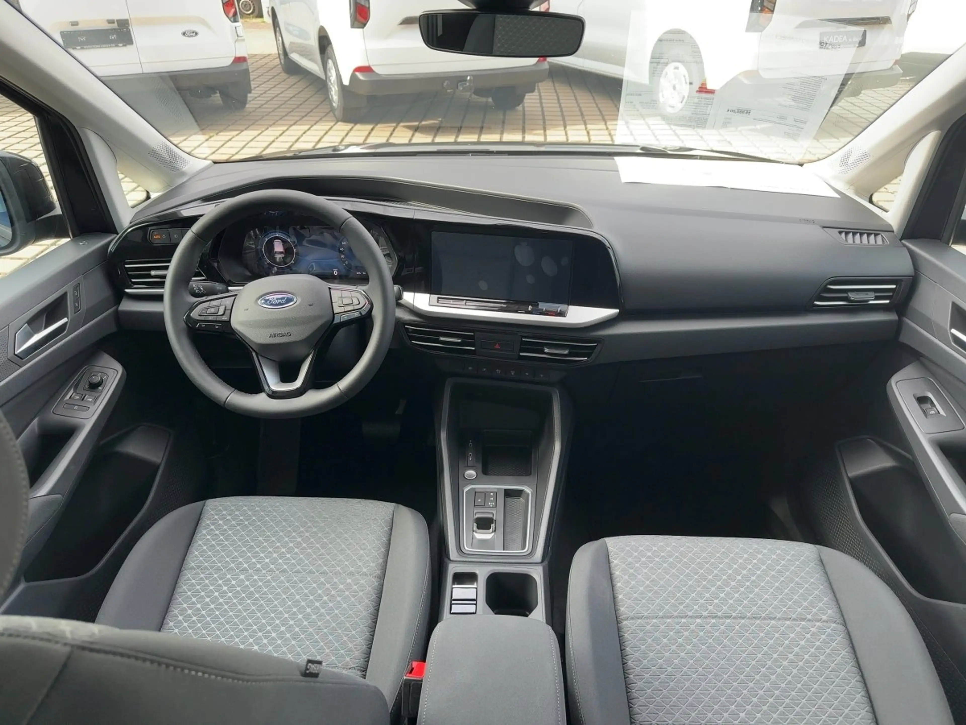 Ford Tourneo Connect Titanium 2.0 L1 iACC*NAVI*TWA*CAM*PDC* — photo 10