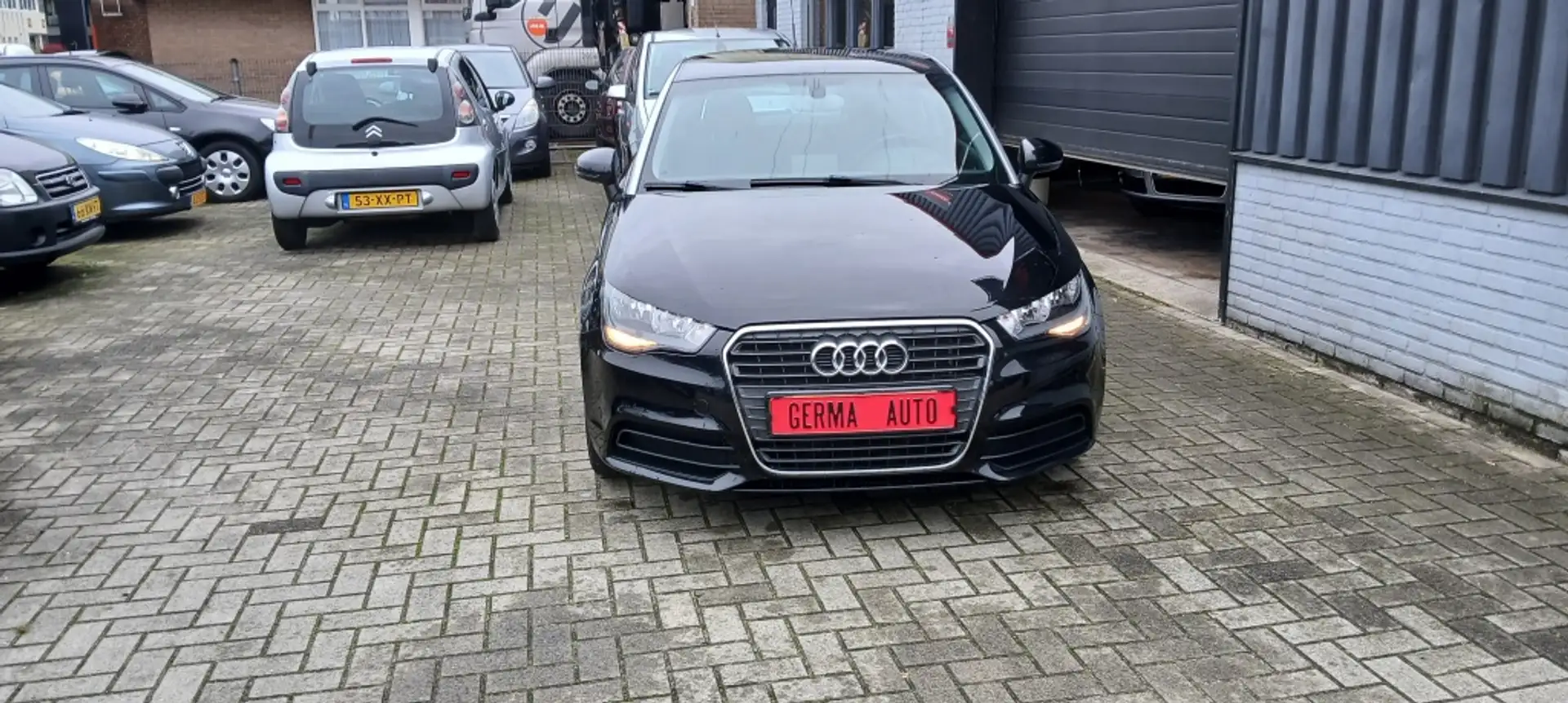 Audi A1 1.2 TFSI Admired 106310 km. Airco/Stoelverw. etc. Noir - 2