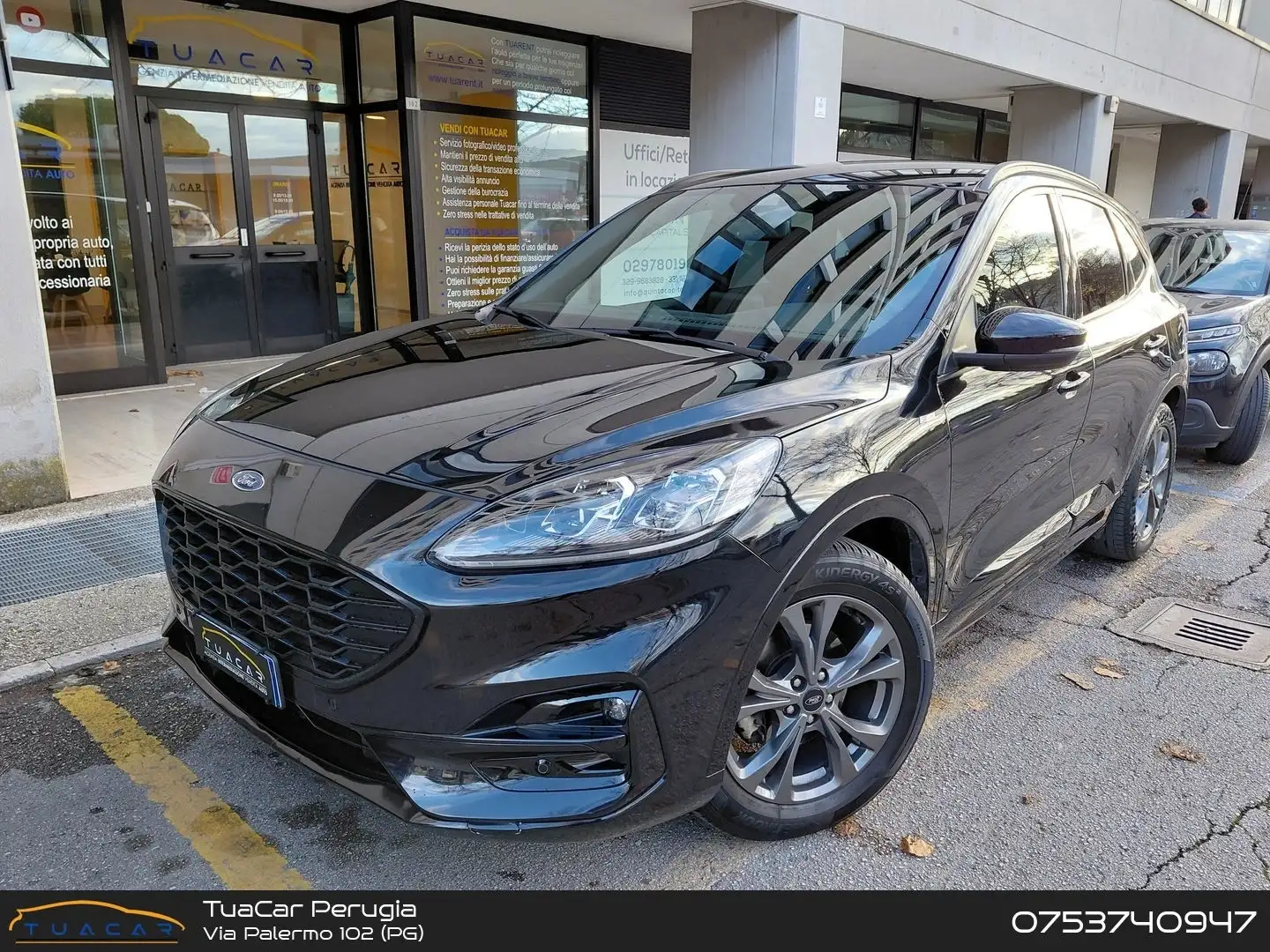 Ford Kuga ST Line 1.5 EcoBlue Schwarz - 1