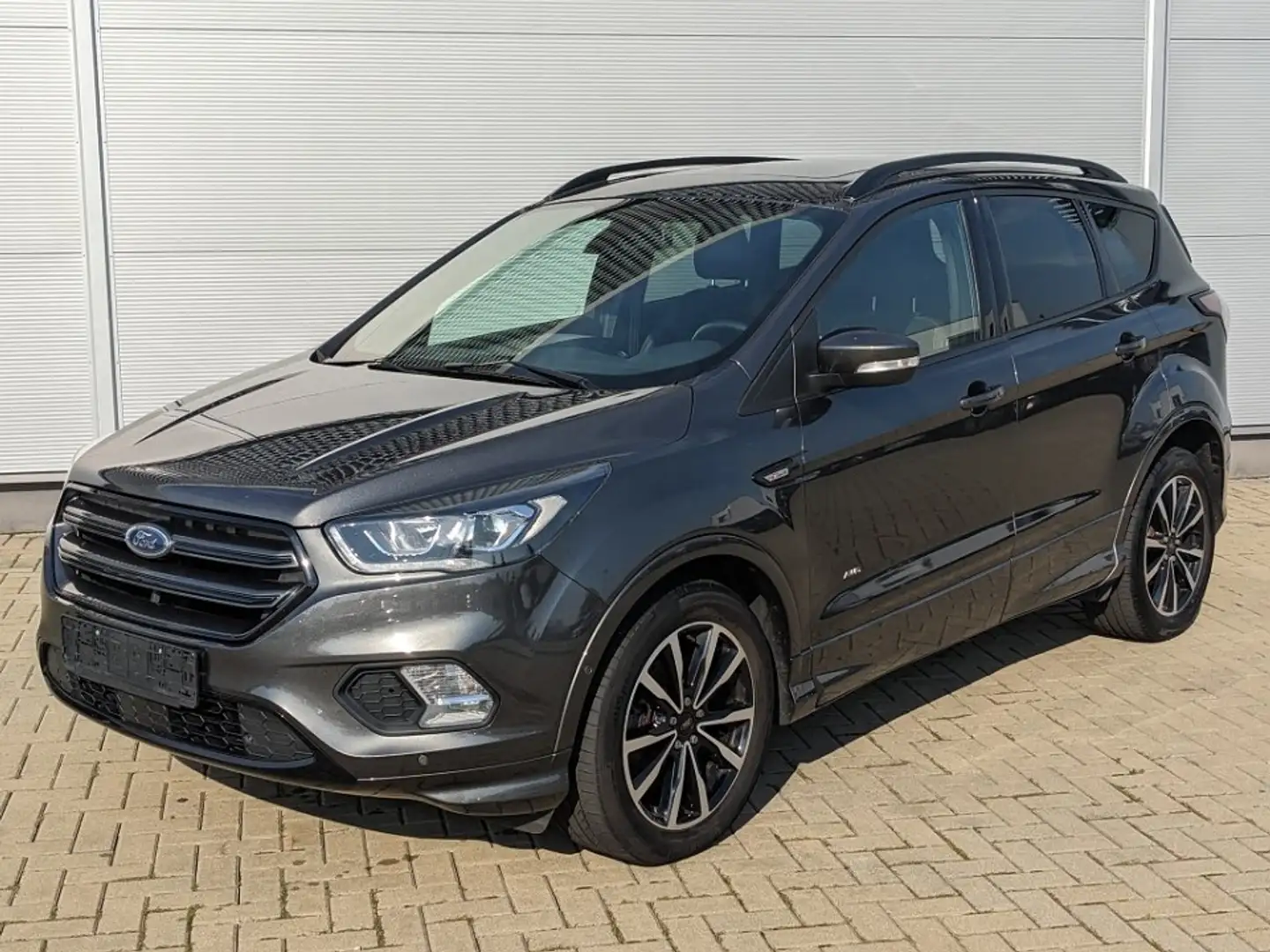 Ford Kuga 2.0l TDCi DPF ST-Line 4x4 Teilleder Panoramadach Gris - 1