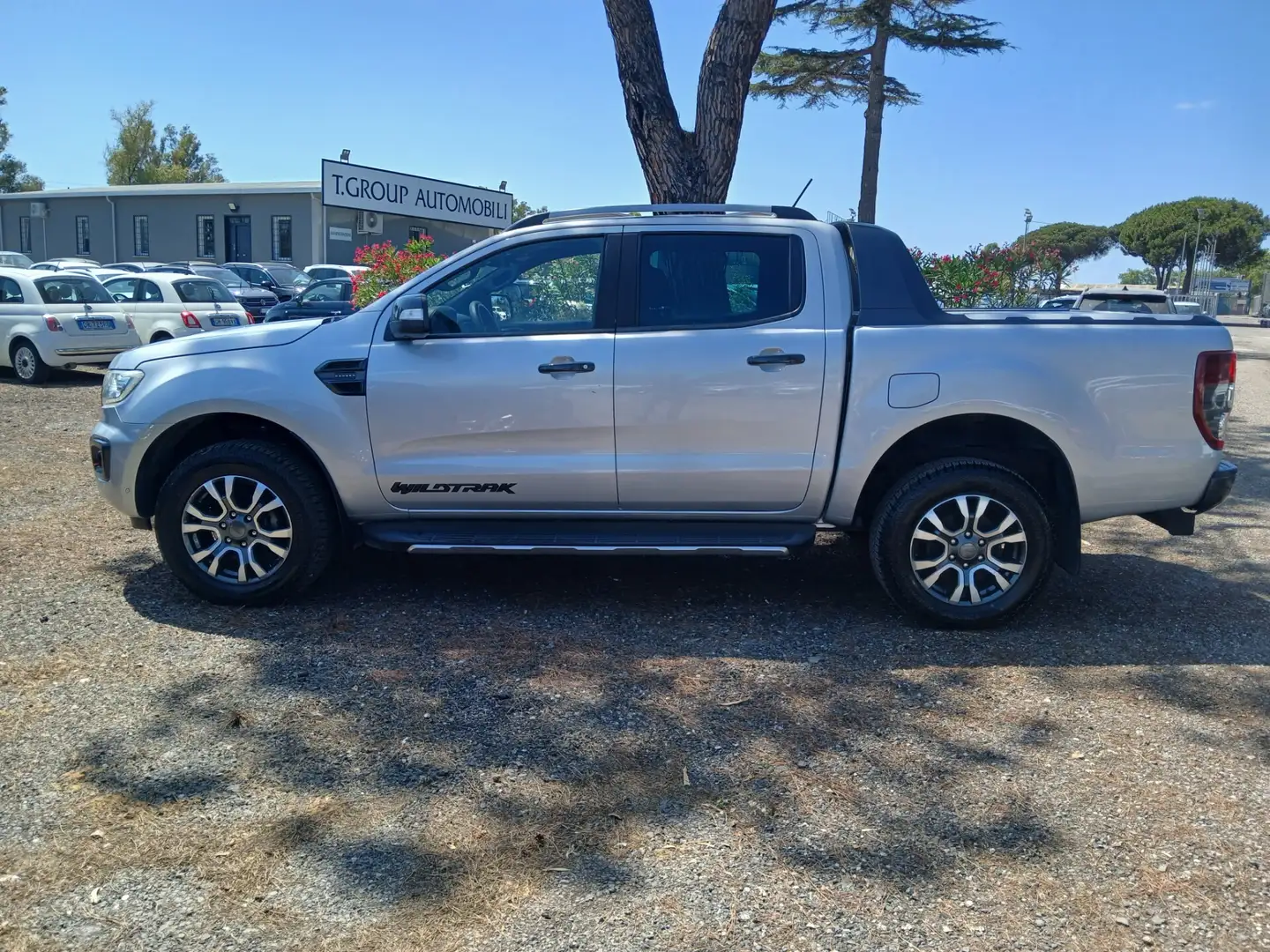 Ford Ranger 2.0 TDCi aut. DC Wildtrak 5 posti Silber - 2