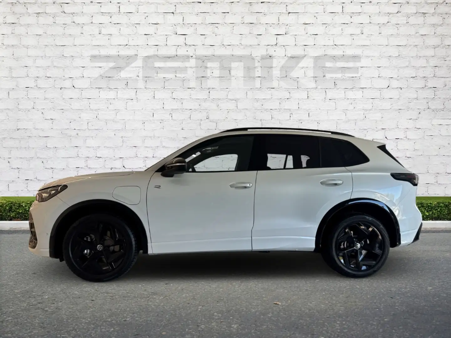Volkswagen Tiguan R-Line 1,5 l eHybrid DSG Sportpaket AHK Blanco - 2