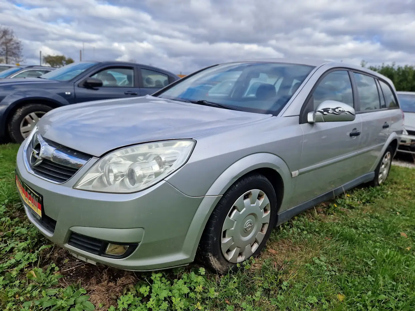 Opel Vectra Diesel 1.9 CDTI Automatik Business Executive Silber - 1