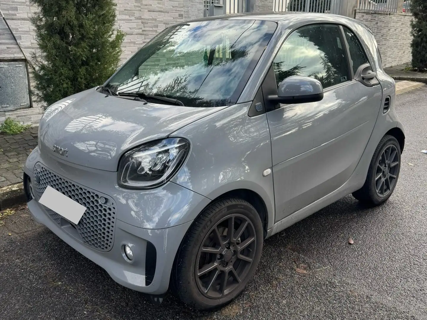 smart forTwo Fortwo III 2020 eq racingrey 22kW Grigio - 2