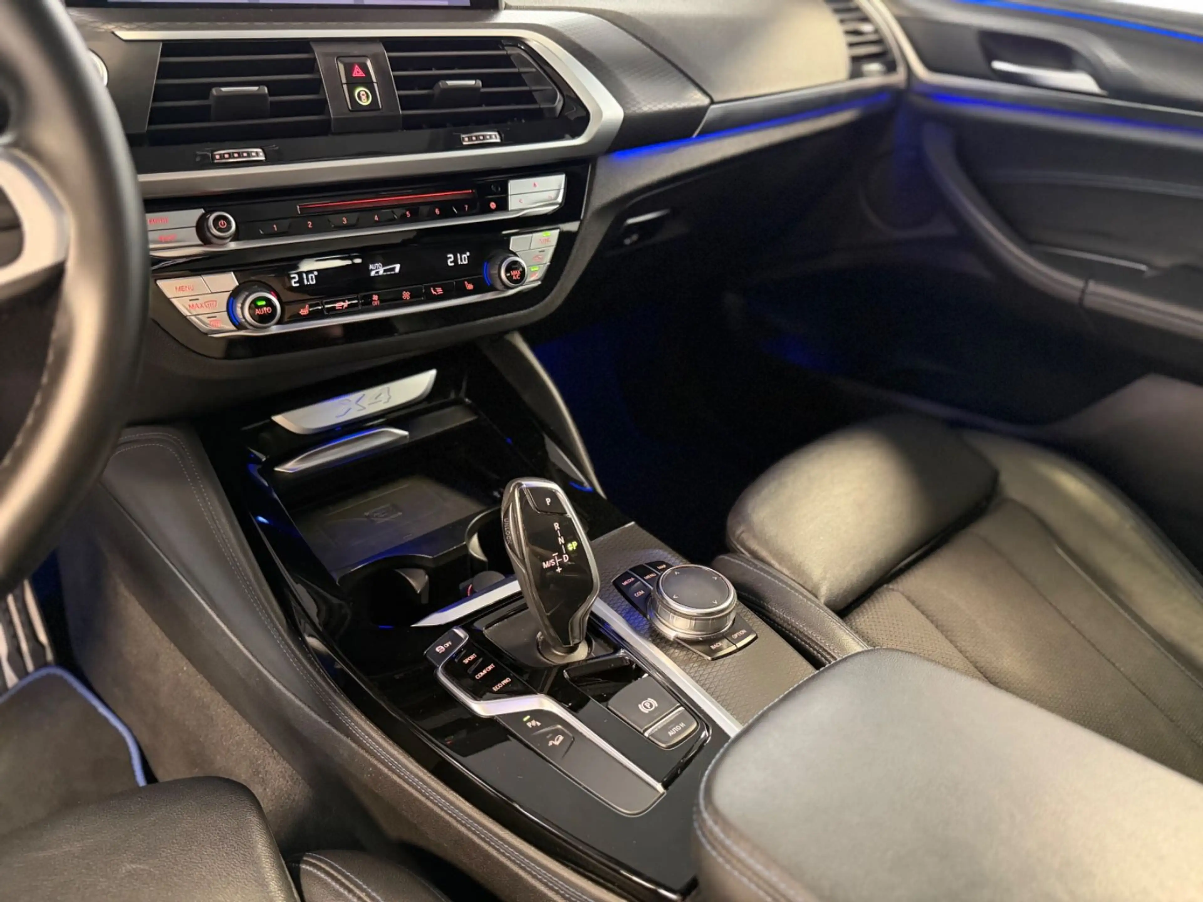BMW X4 xDrive 25d M Sport*Pano*SHZ*AHK*Virtual* — photo 13