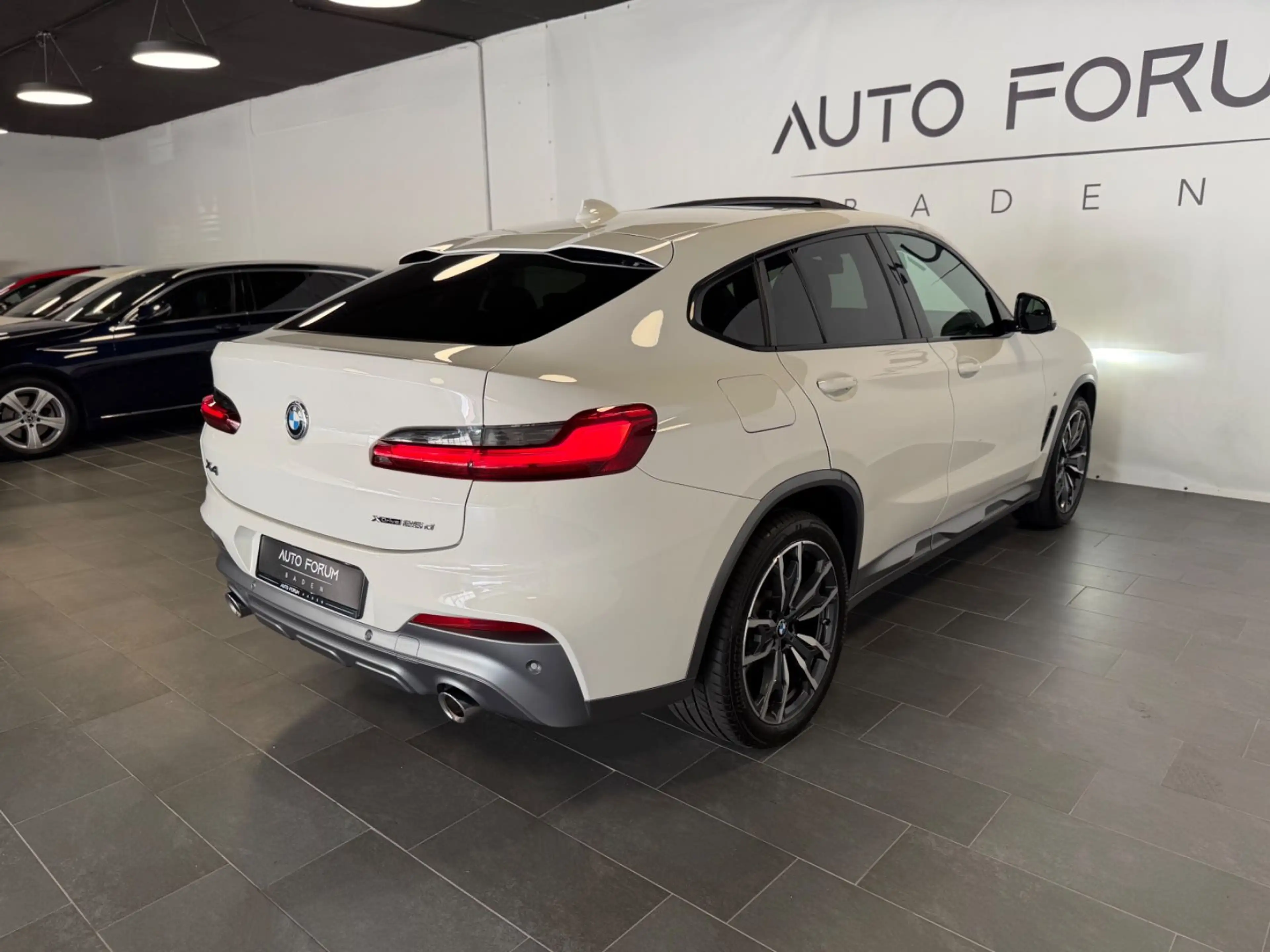 BMW X4 xDrive 25d M Sport*Pano*SHZ*AHK*Virtual* — photo 7