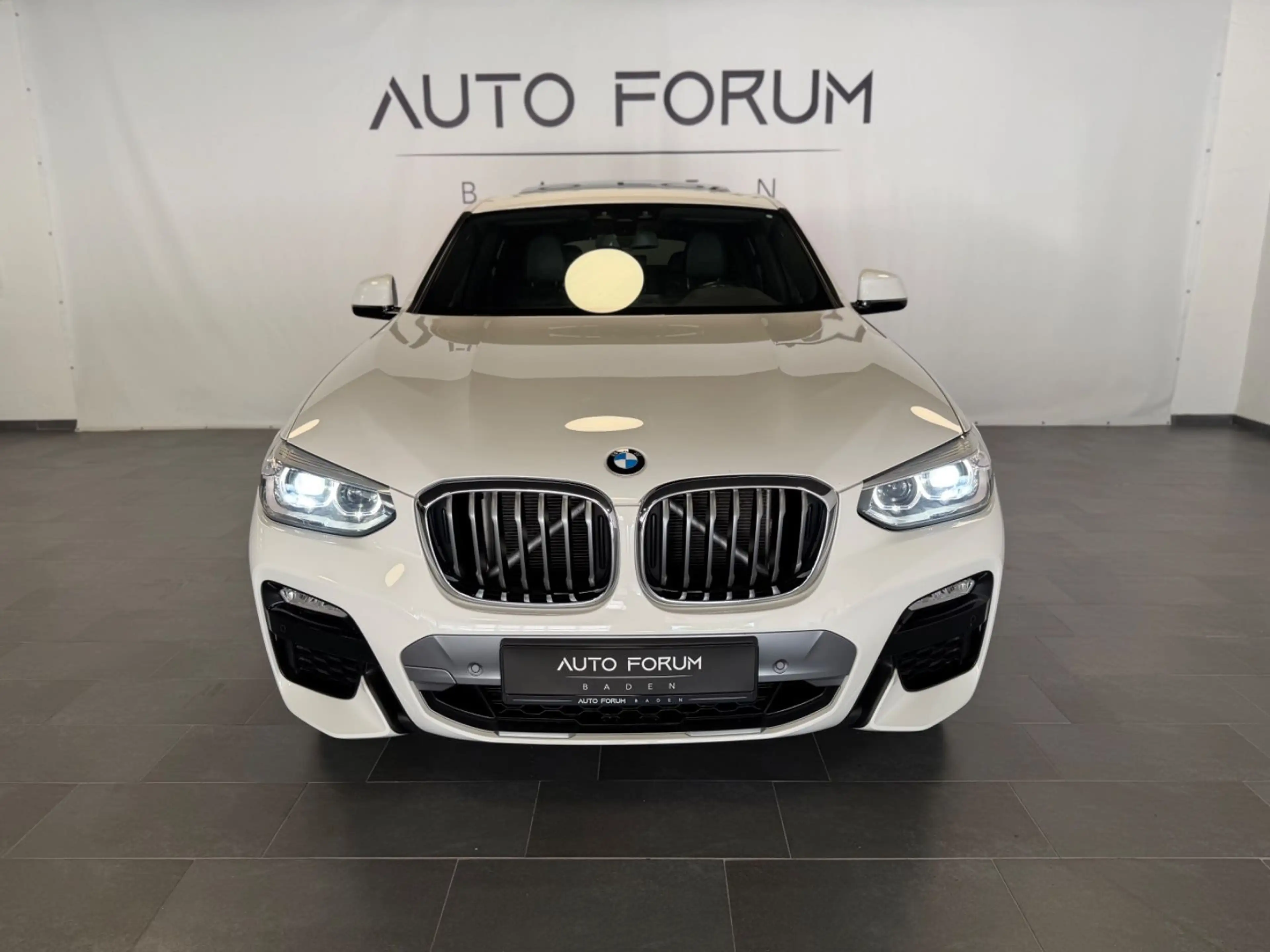 BMW X4 xDrive 25d M Sport*Pano*SHZ*AHK*Virtual* — photo 2