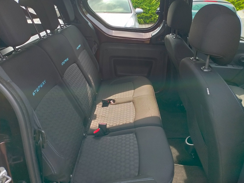 Dacia Dokker 1.2 TCe S&S Stepway airco cruise navi ALLINPRIJS — photo 28